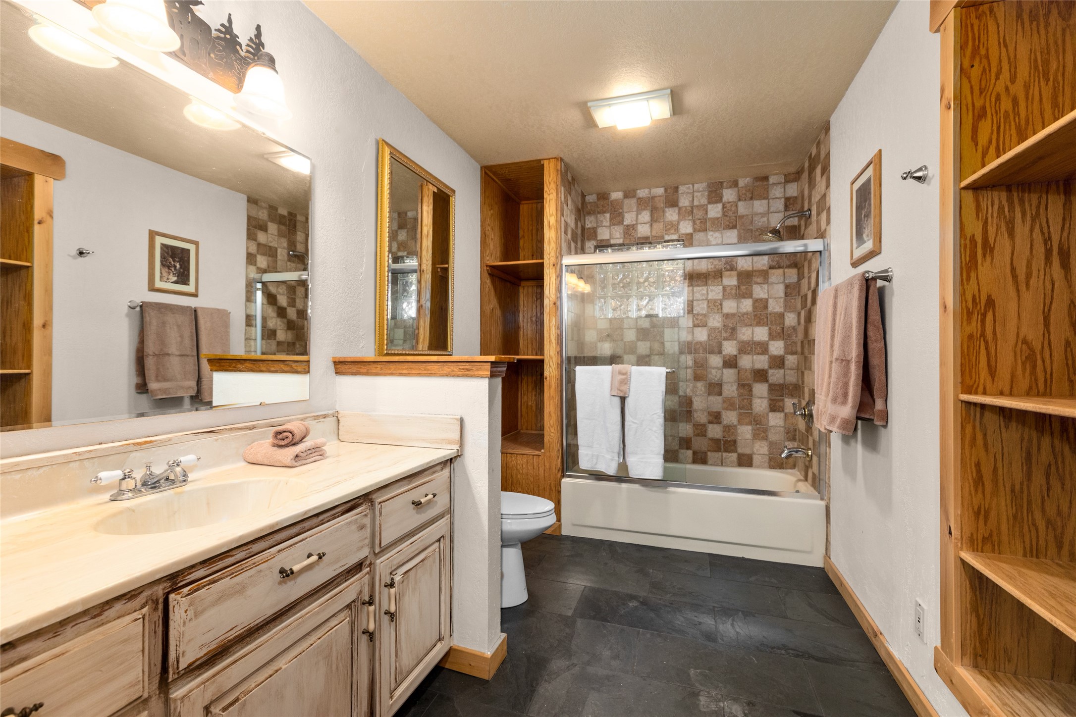 495 Windsor Drive Property Photo 34