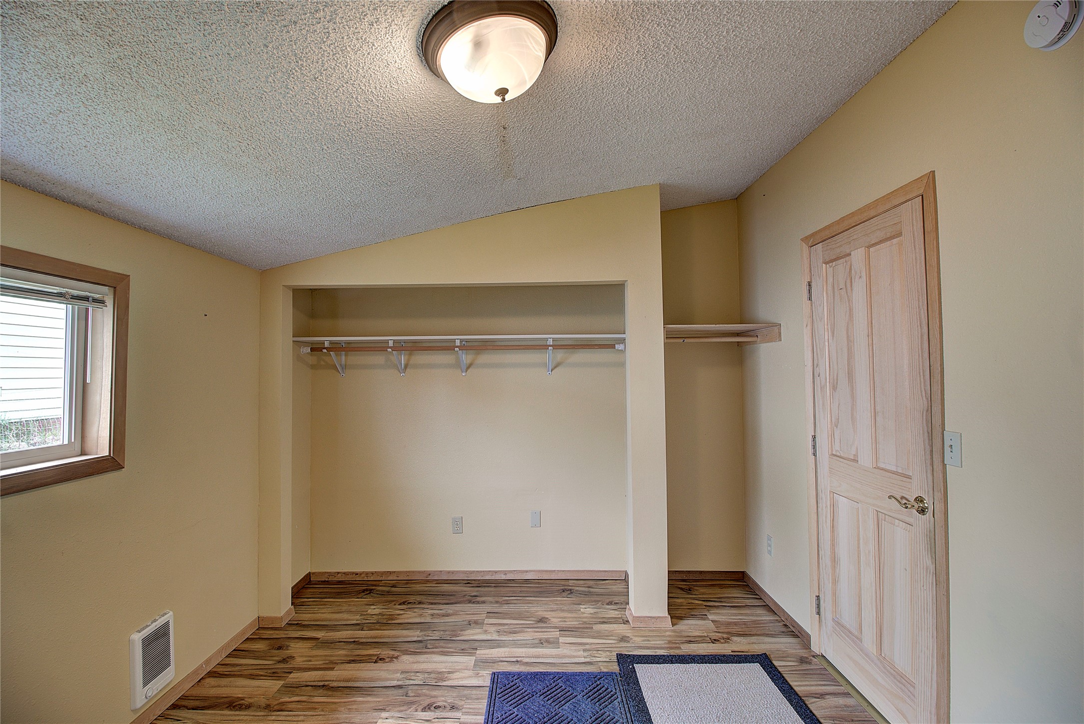 1105 Main Street Property Photo 16