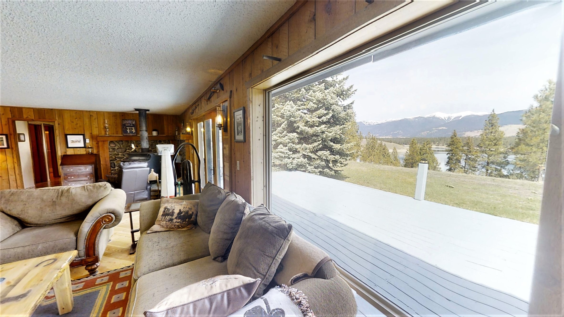 3653 Sophie Lake Road Property Photo 22