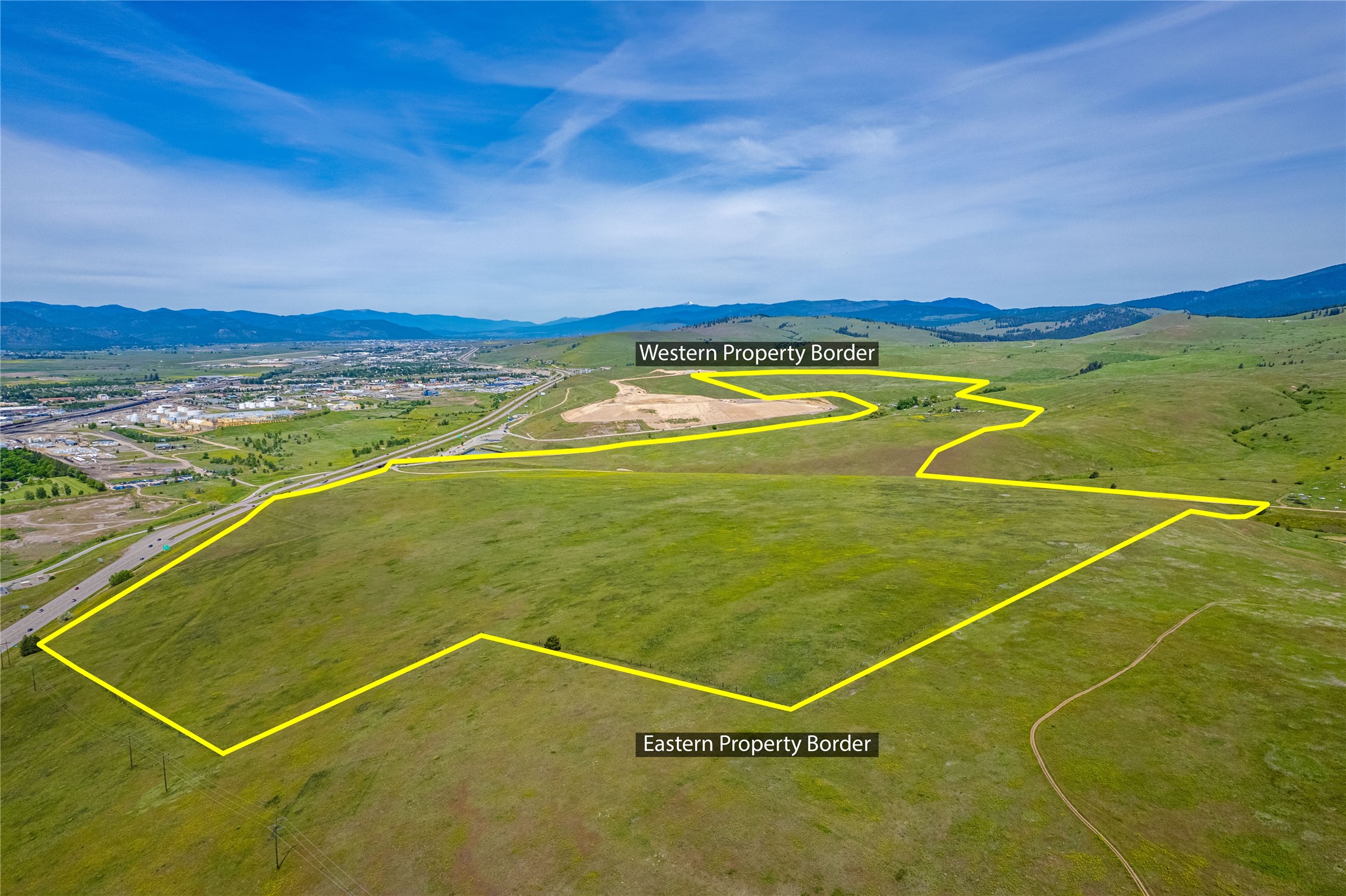 3900 Coal Mine Road Property Photo