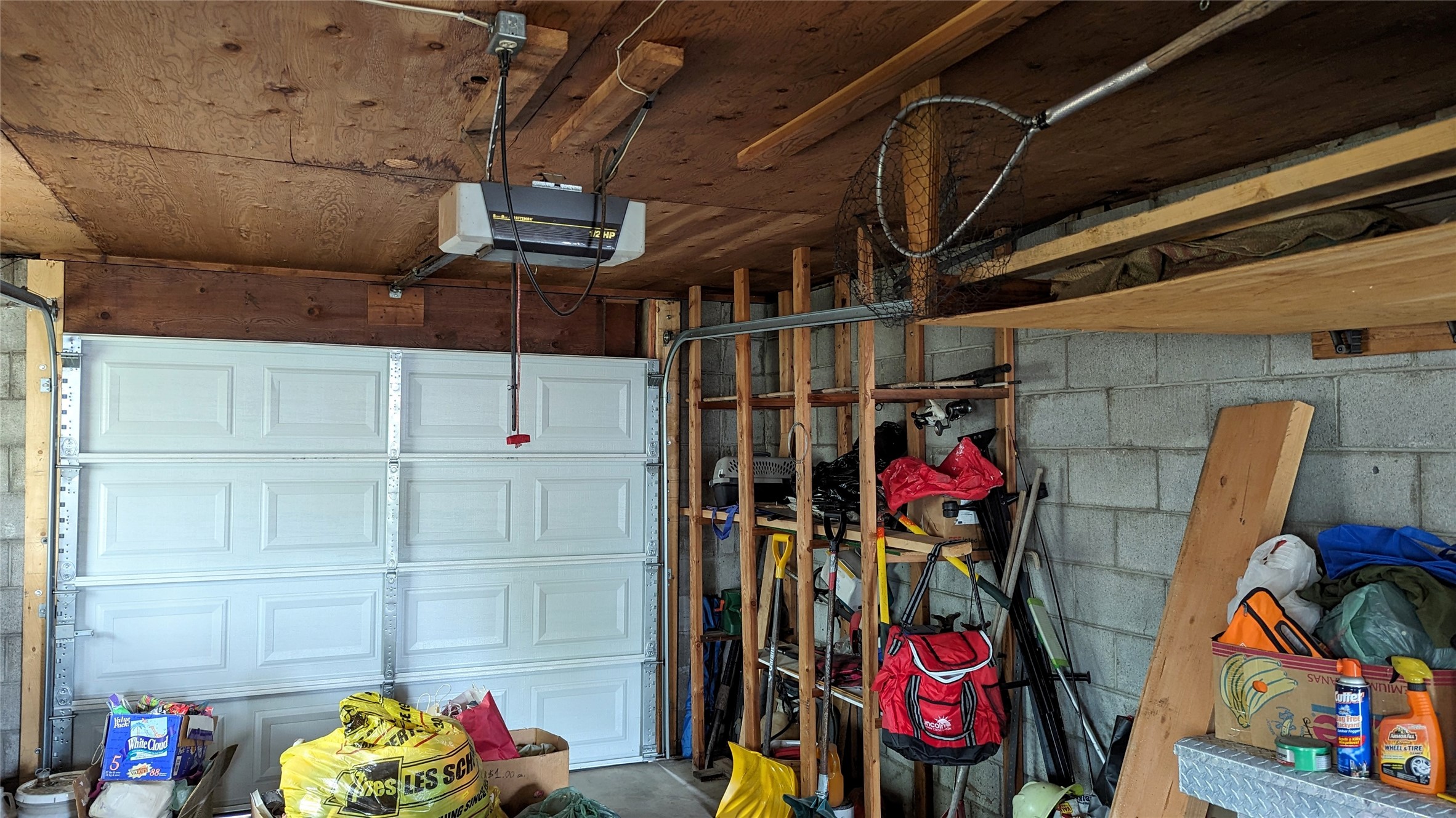908 Mineral Avenue Property Photo 38