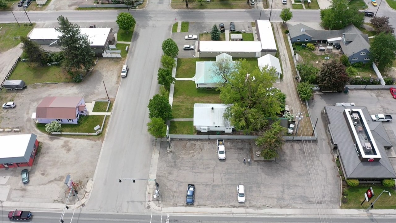 908 Mineral Avenue Property Photo 45