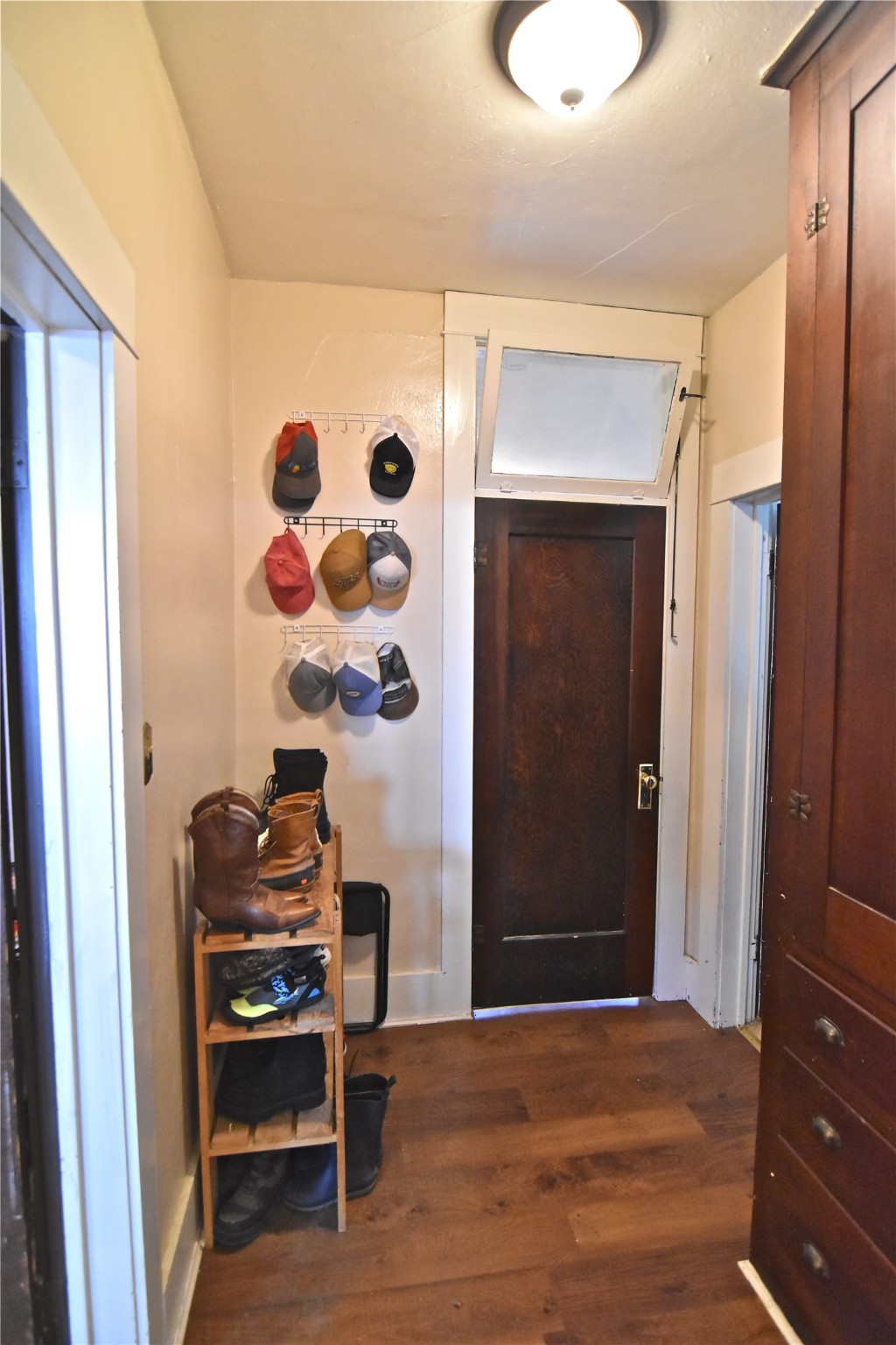 708 N 3rd Street Property Photo 6