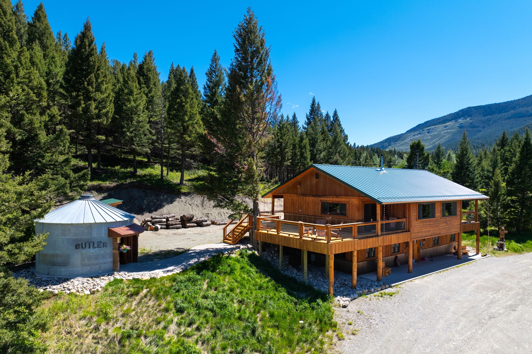 4509 Dearborn Canyon Road Property Photo