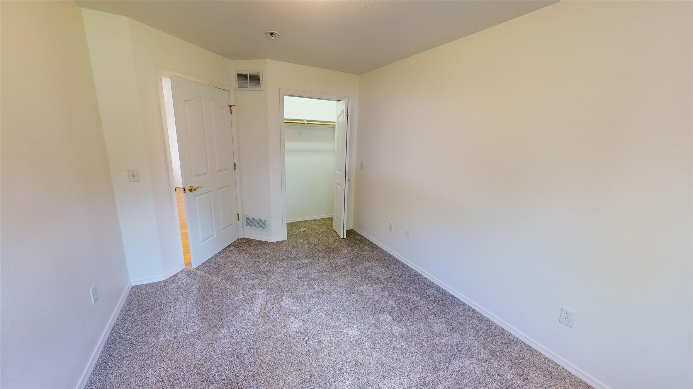 94 River Vista Court Property Photo 16