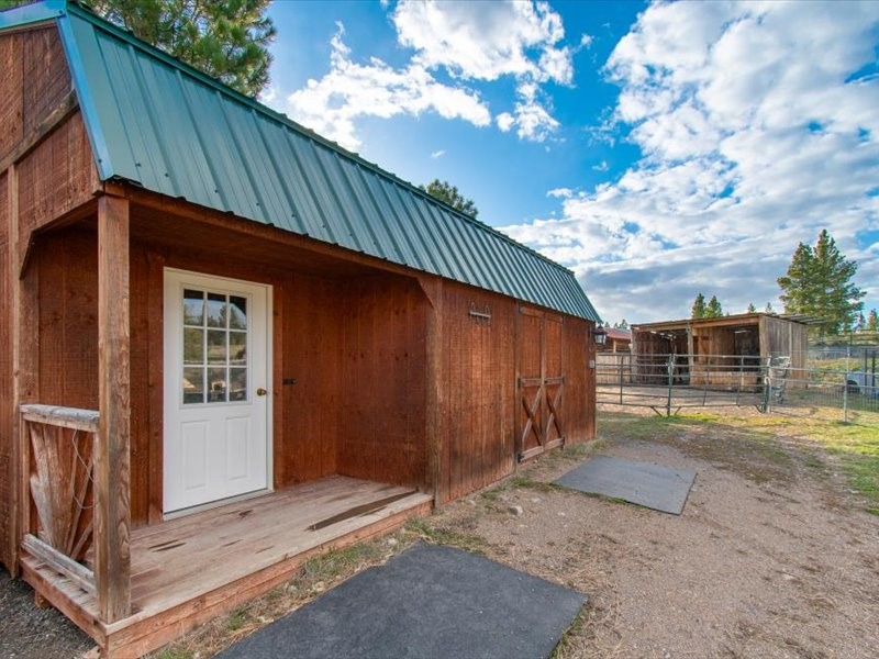 14160 Mt Highway 141 Property Photo 9