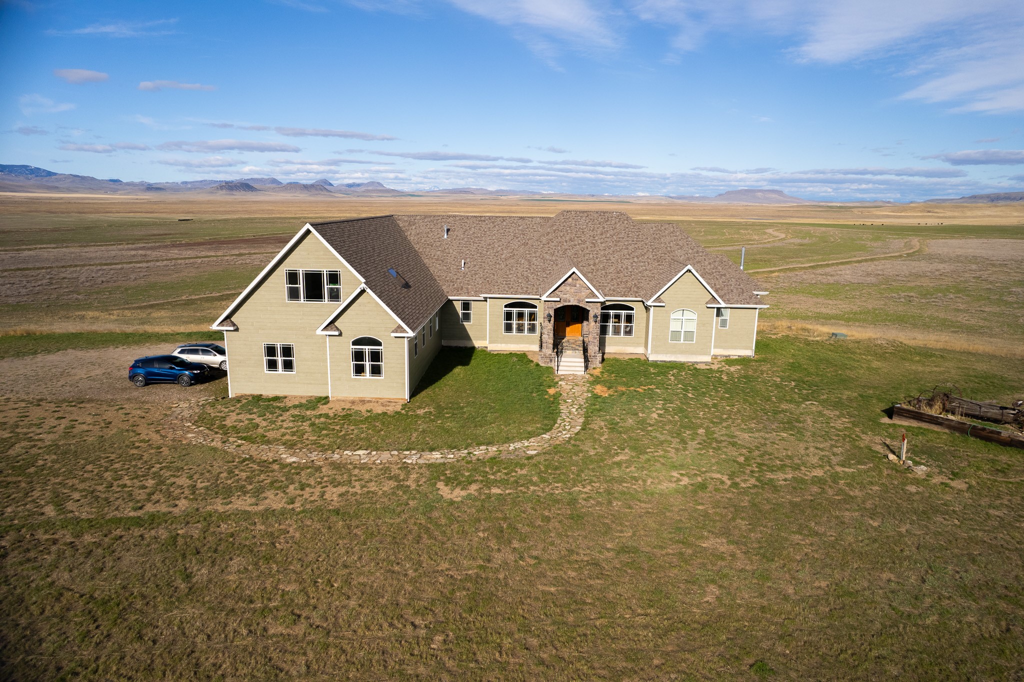 1030 Sun River Cascade Road Property Photo