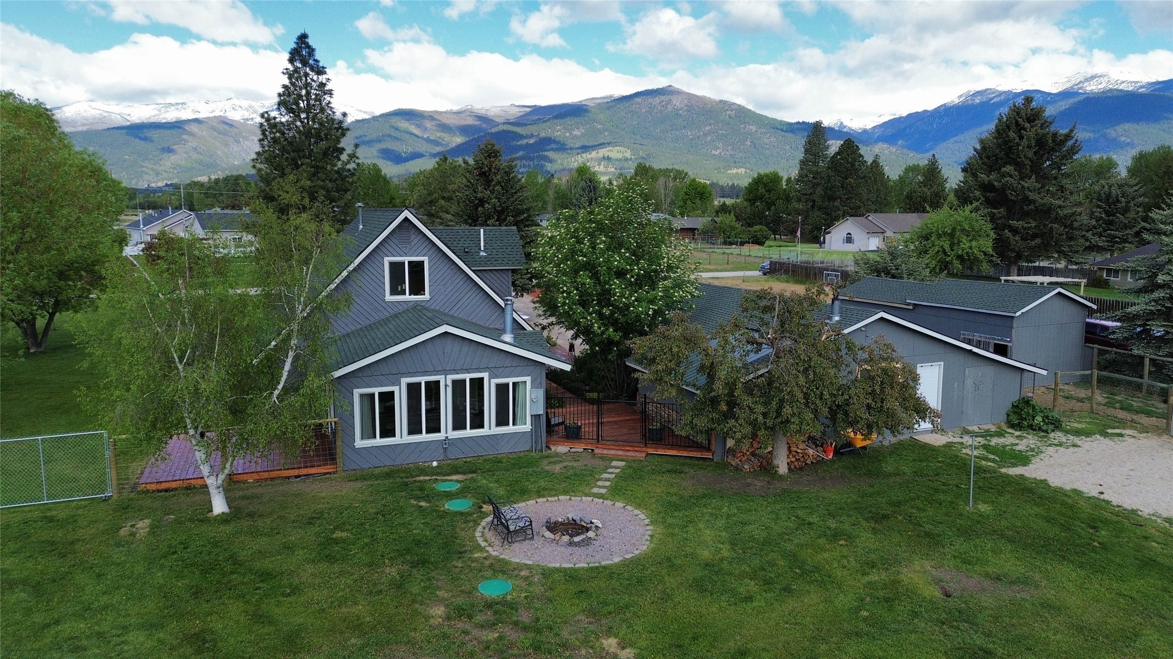 205 Mountain View Drive Property Photo 4