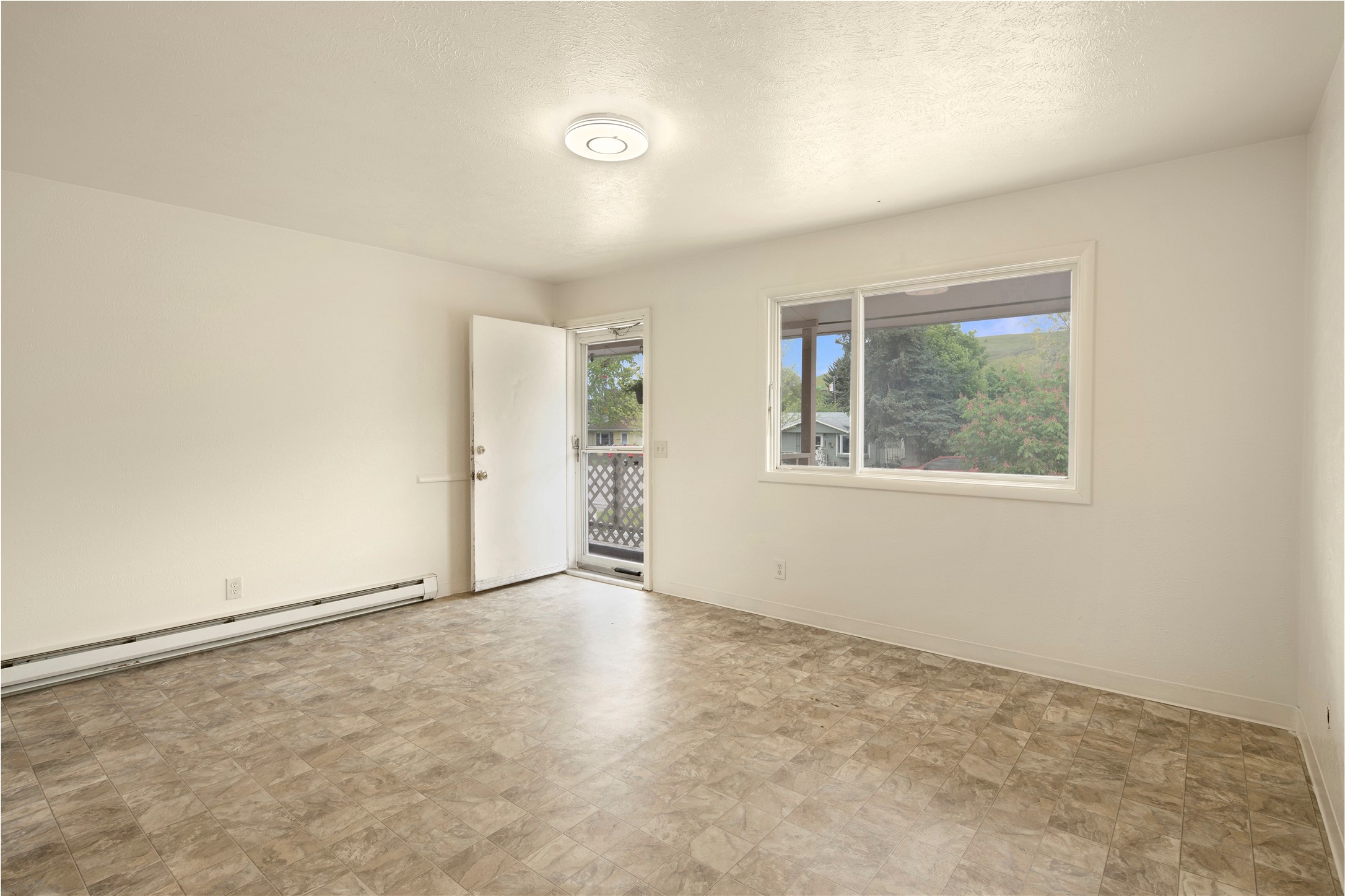 913-921 Rogers Street Property Photo 13