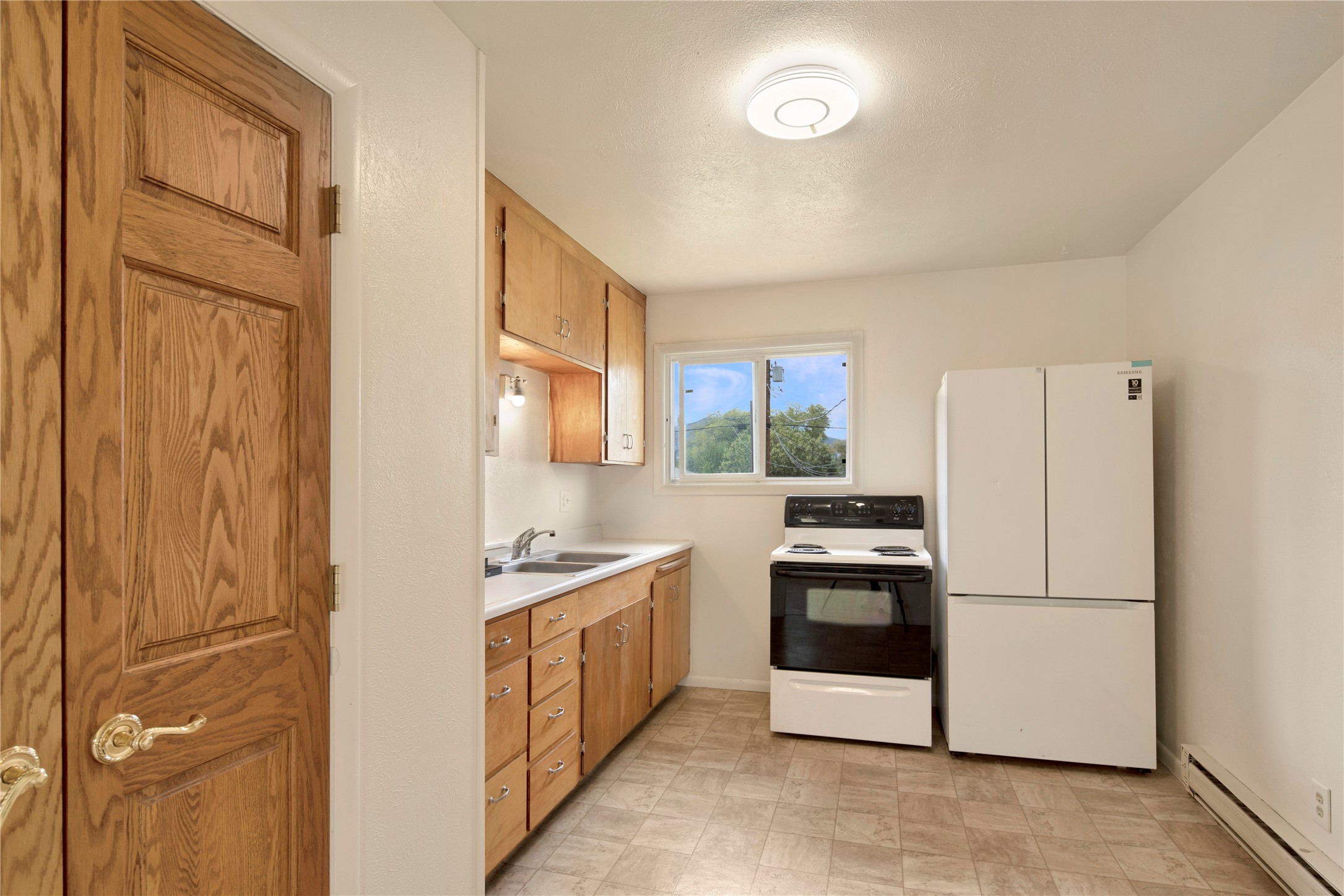 913-921 Rogers Street Property Photo 15