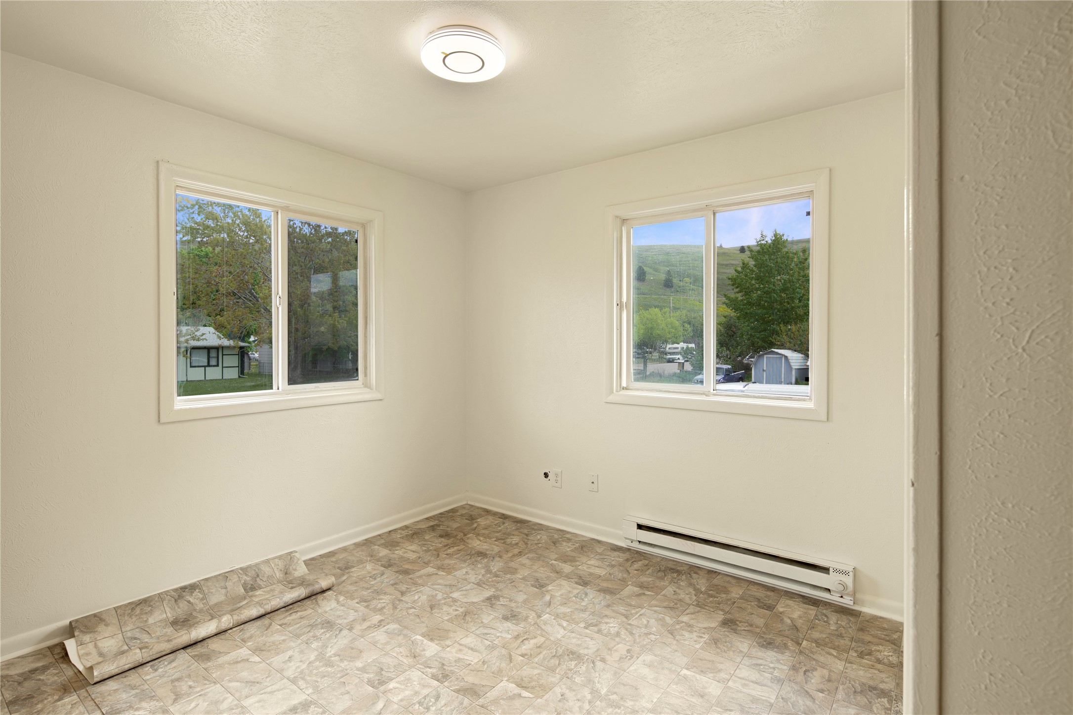 913-921 Rogers Street Property Photo 18