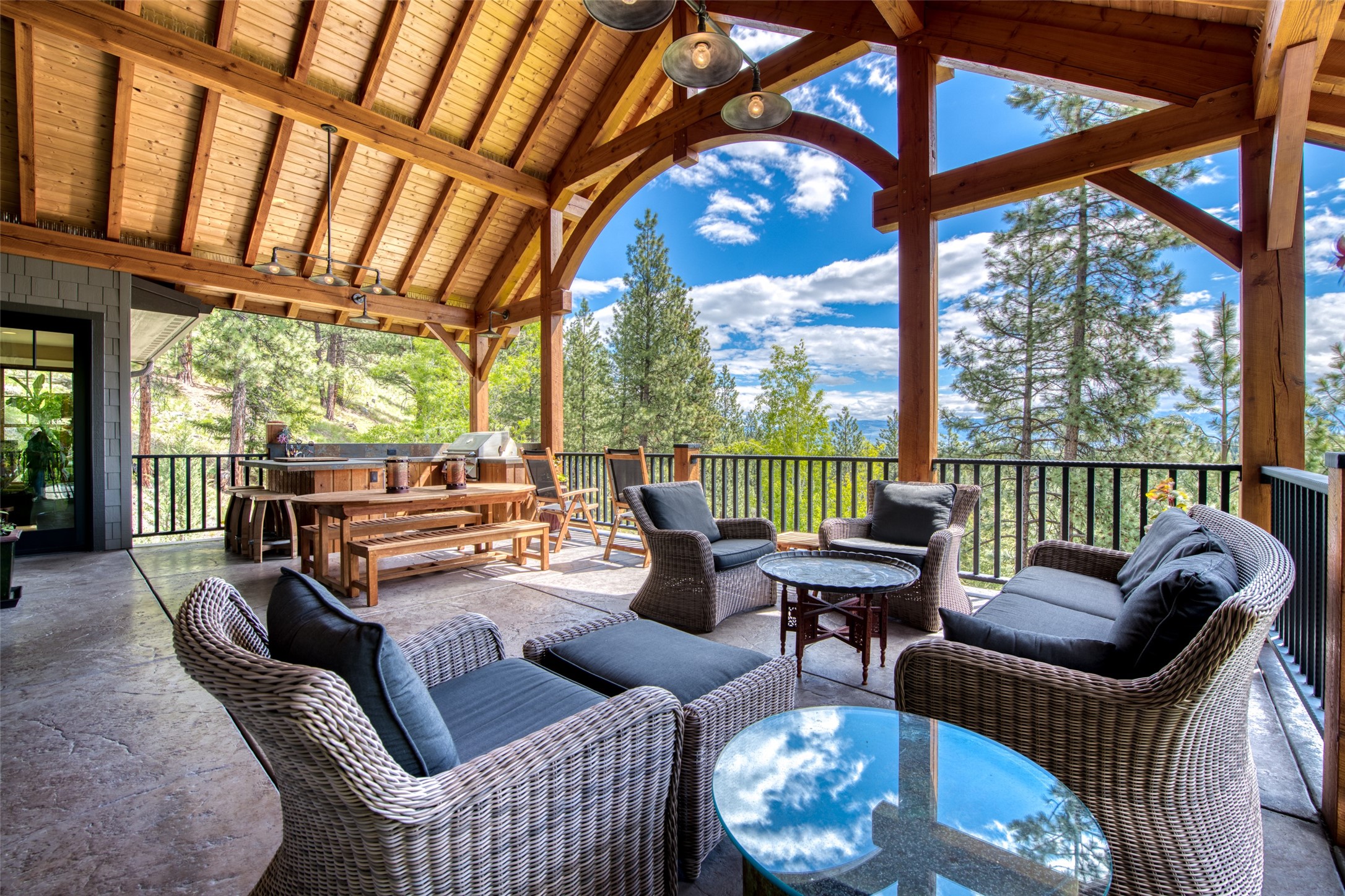 688 Cutthroat Trail Property Photo 7