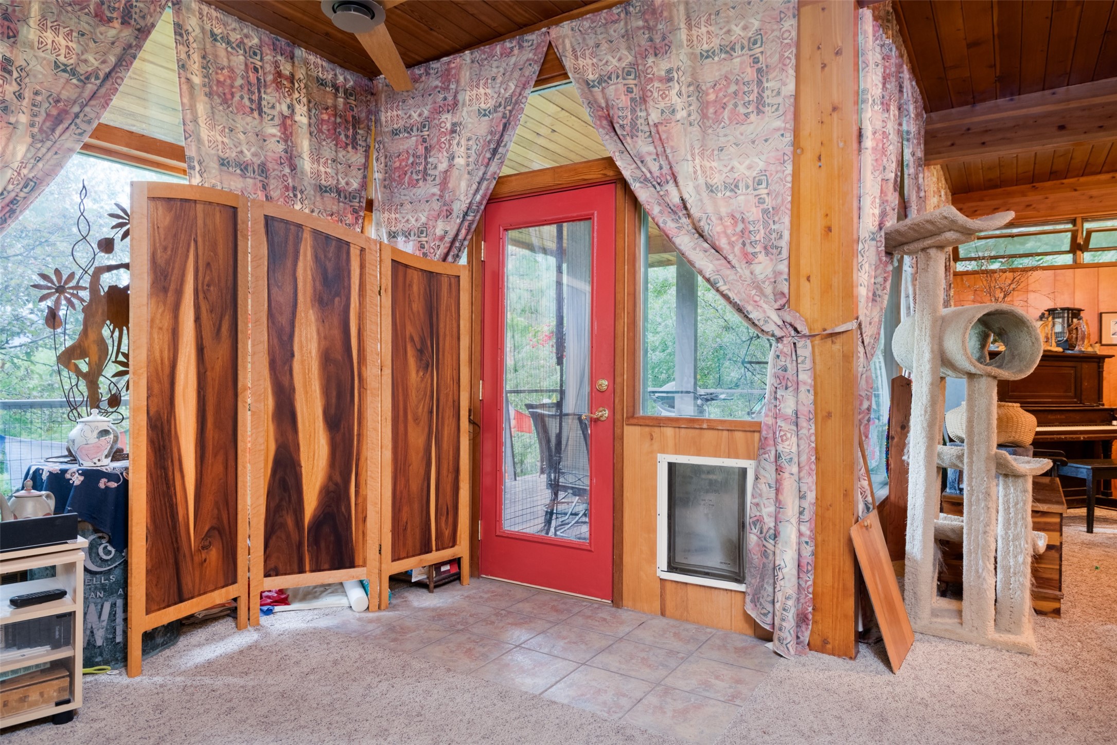 100 Pattee Canyon Road Property Photo 11