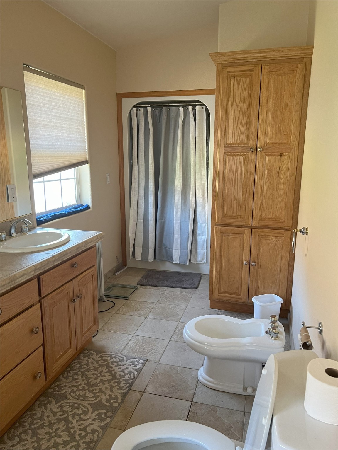 1699 S Sleeping Child Road Property Photo 13