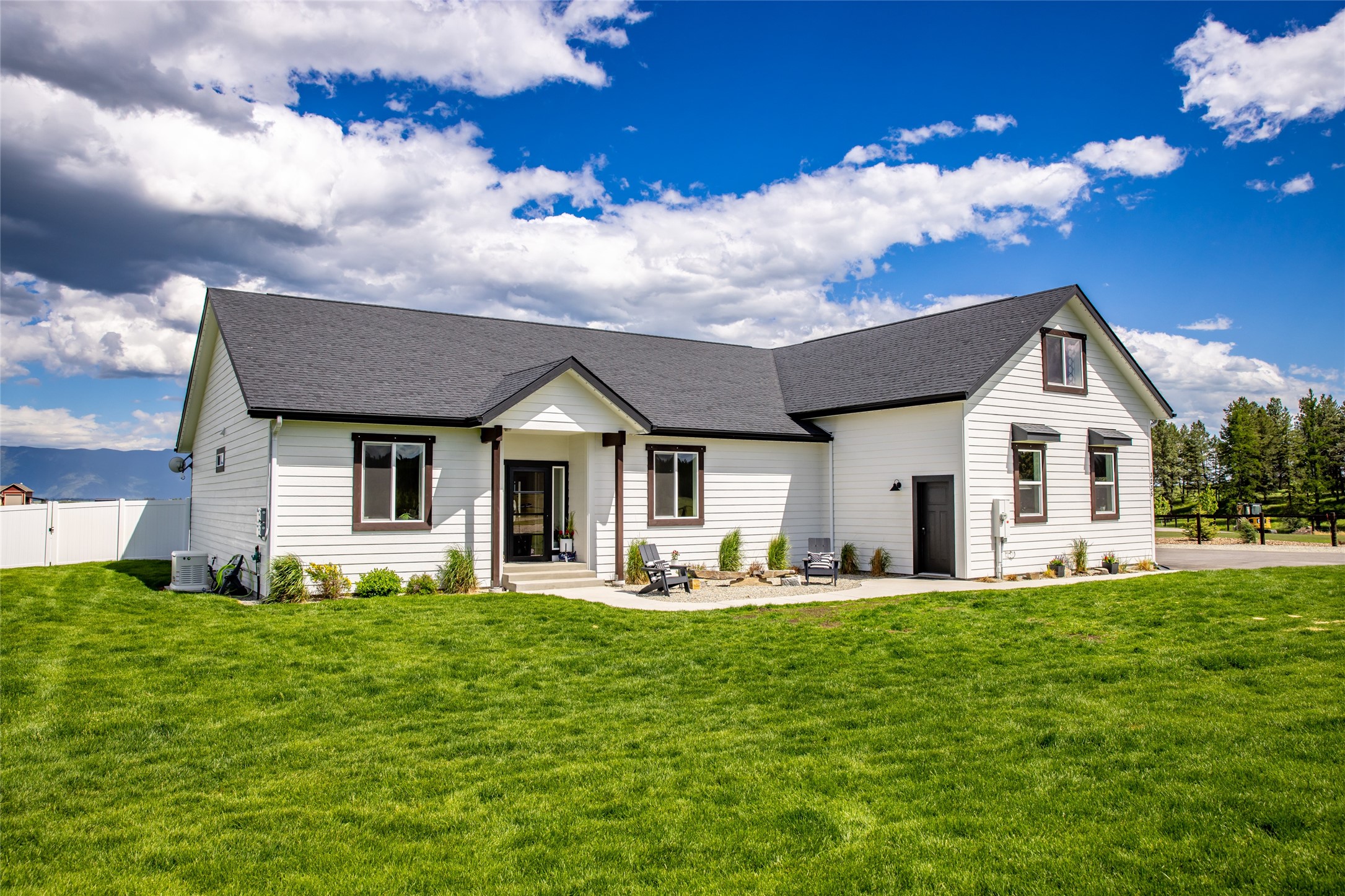 3235 Farm To Market Road Property Photo