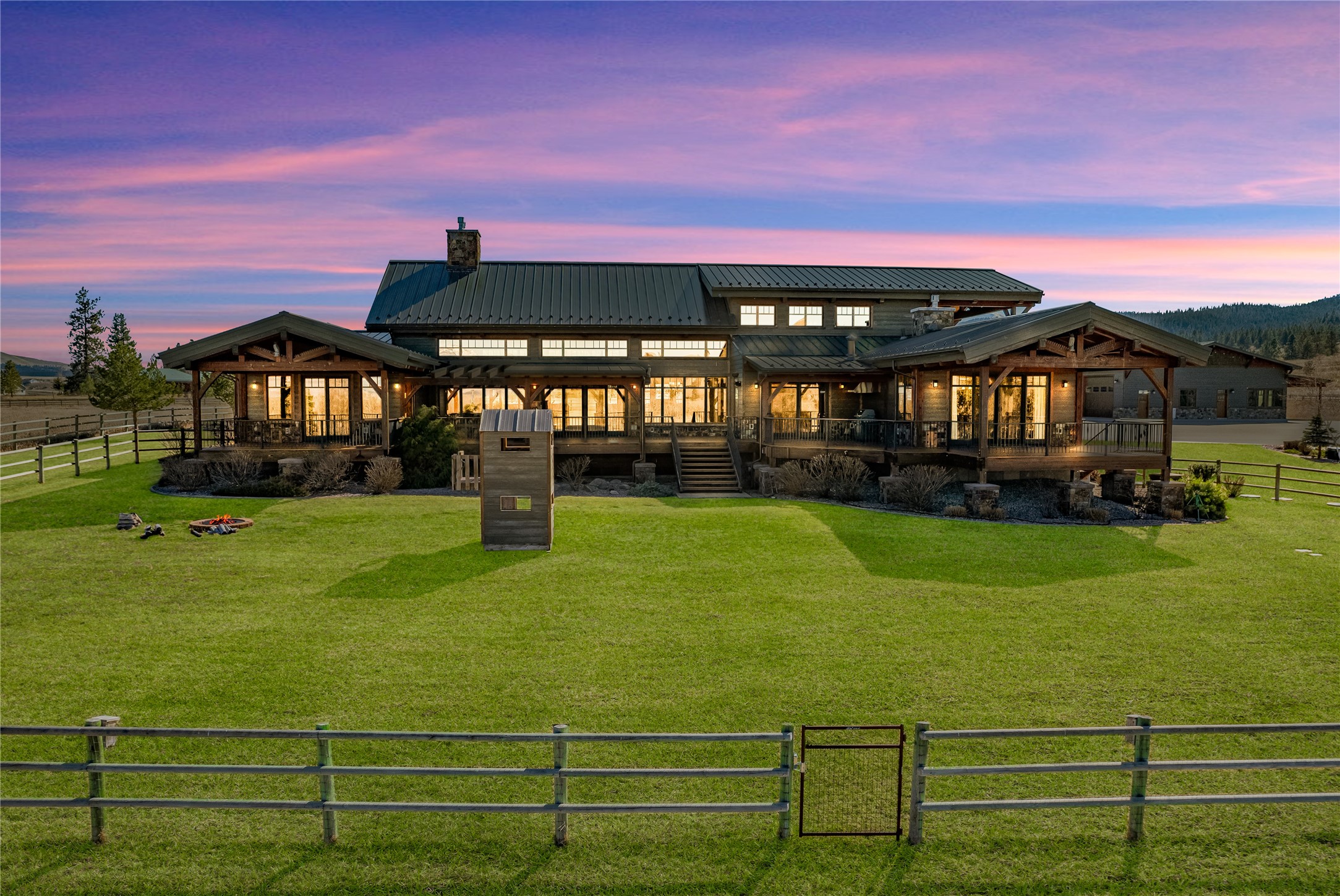 4474 Blue Mountain Road Property Photo