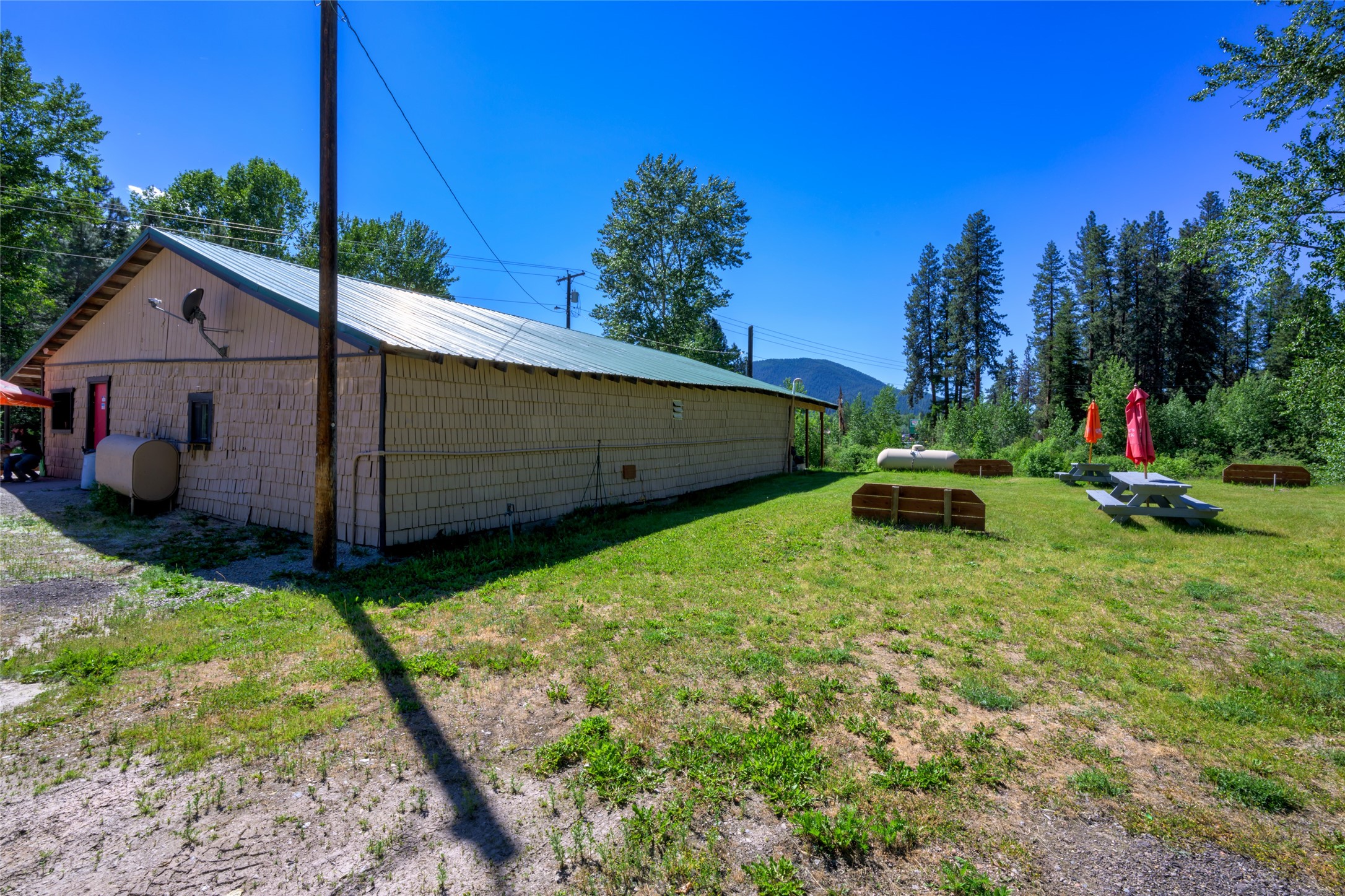 193 Old Hwy 10 E Property Photo 10