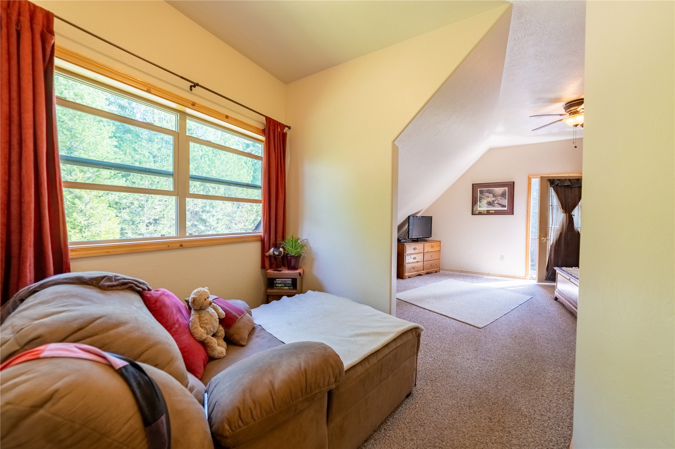 719 Doonan Mountain Road Property Photo 22