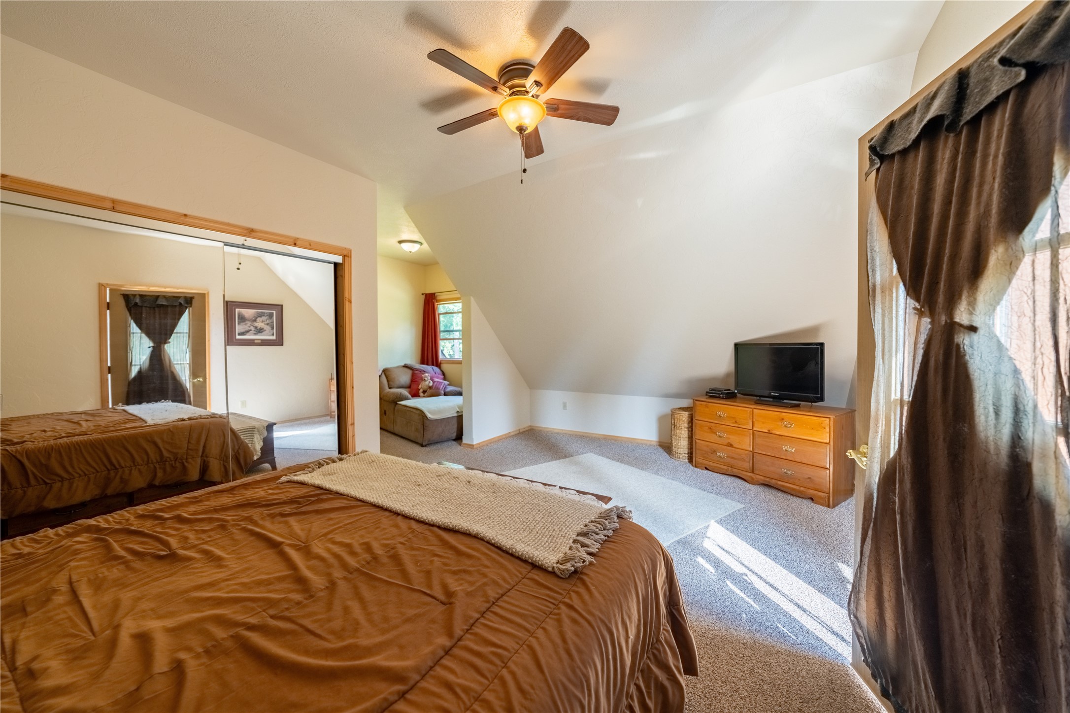 719 Doonan Mountain Road Property Photo 24