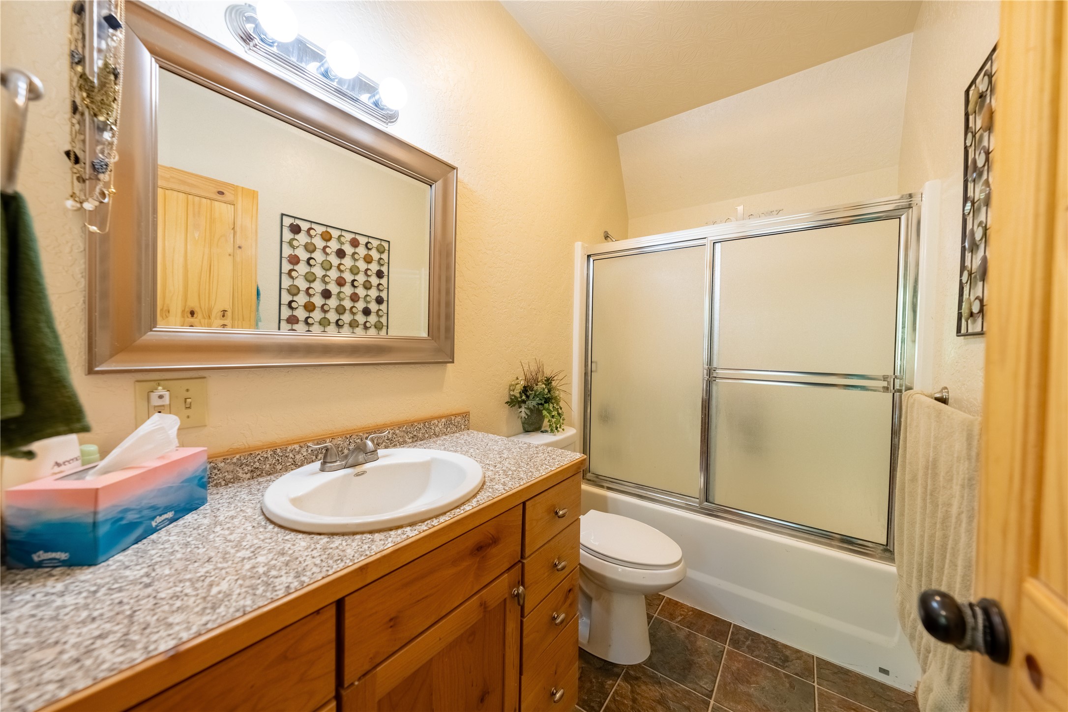 719 Doonan Mountain Road Property Photo 25