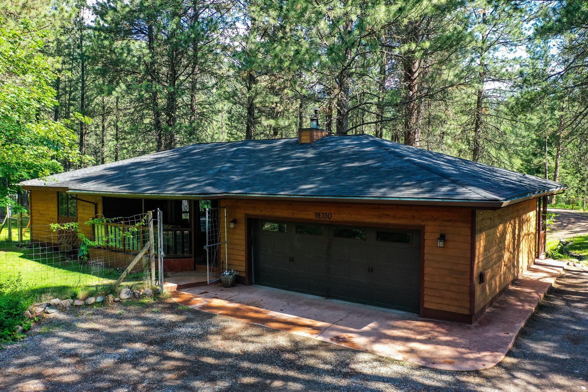 18350 Violet Lane Property Photo 1
