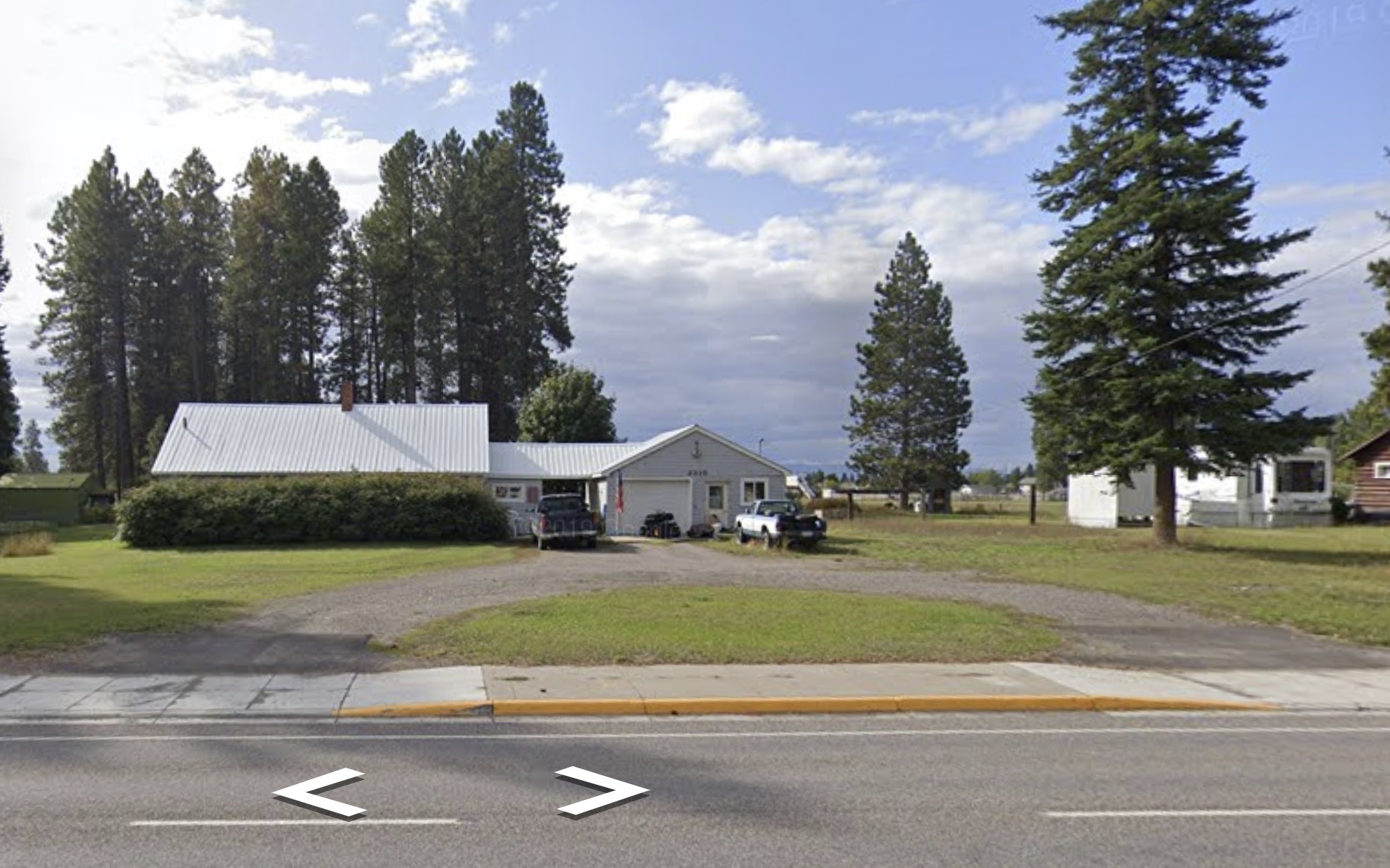 2310 9th Street W Property Photo