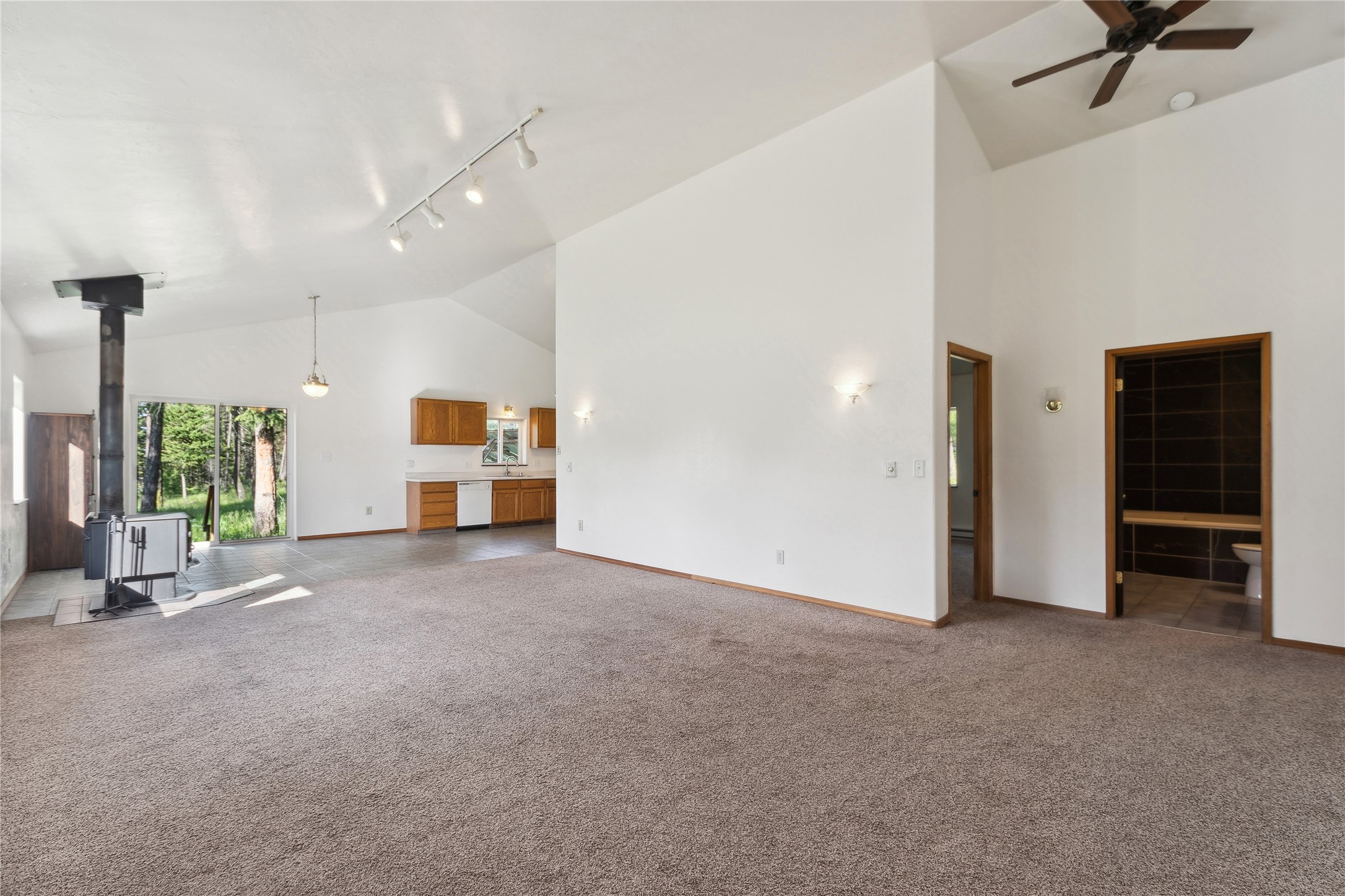 8100 Us Highway 2 W Property Photo 16
