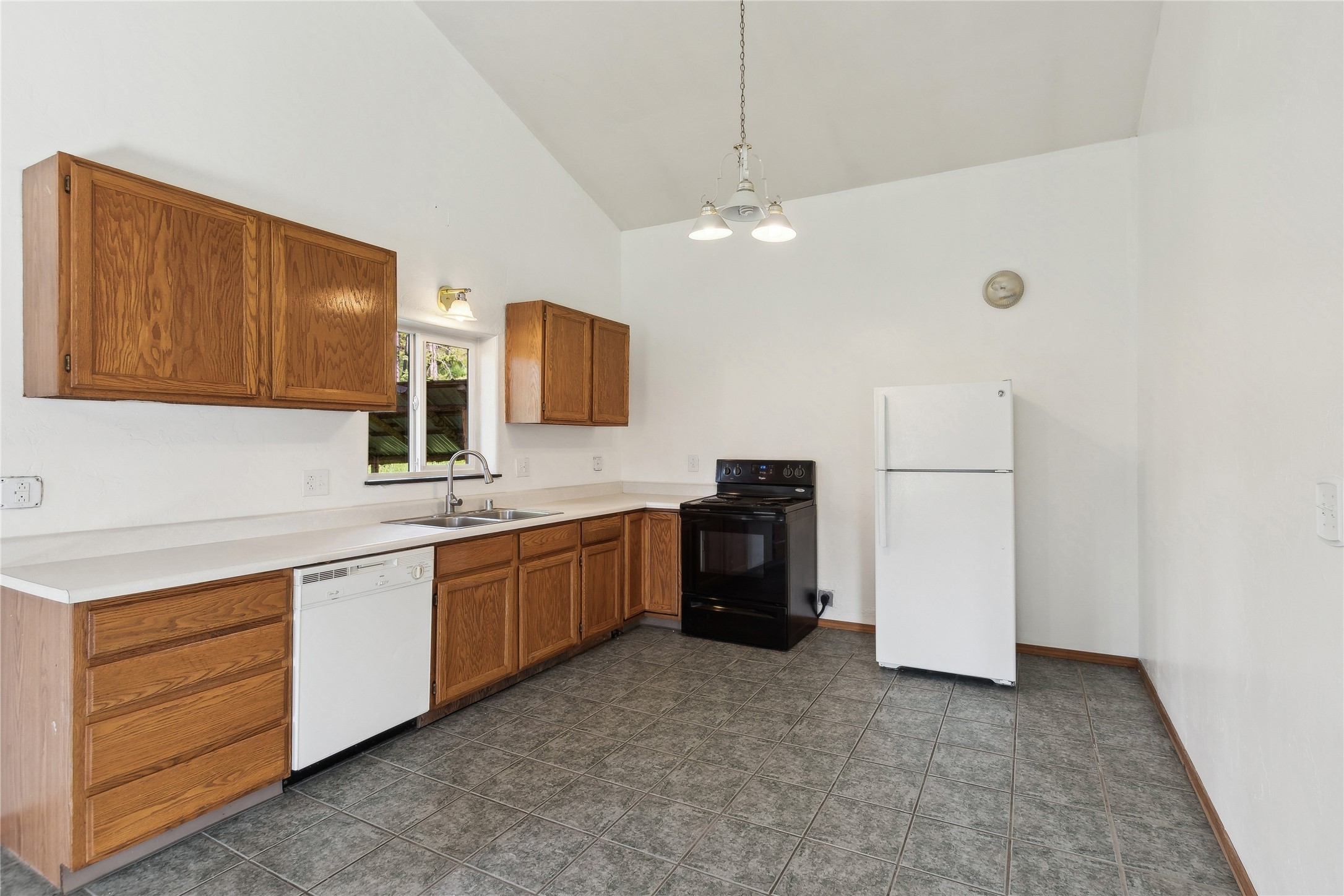 8100 Us Highway 2 W Property Photo 21