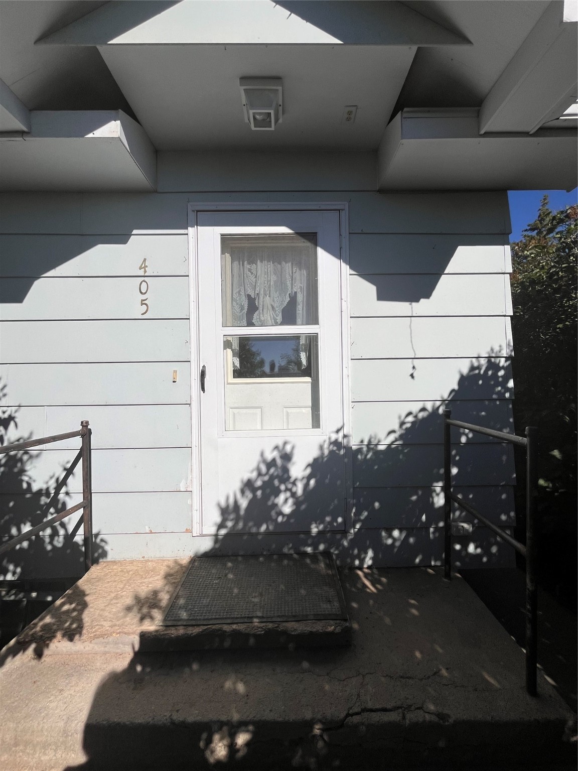 405 2nd Street Nw Property Photo