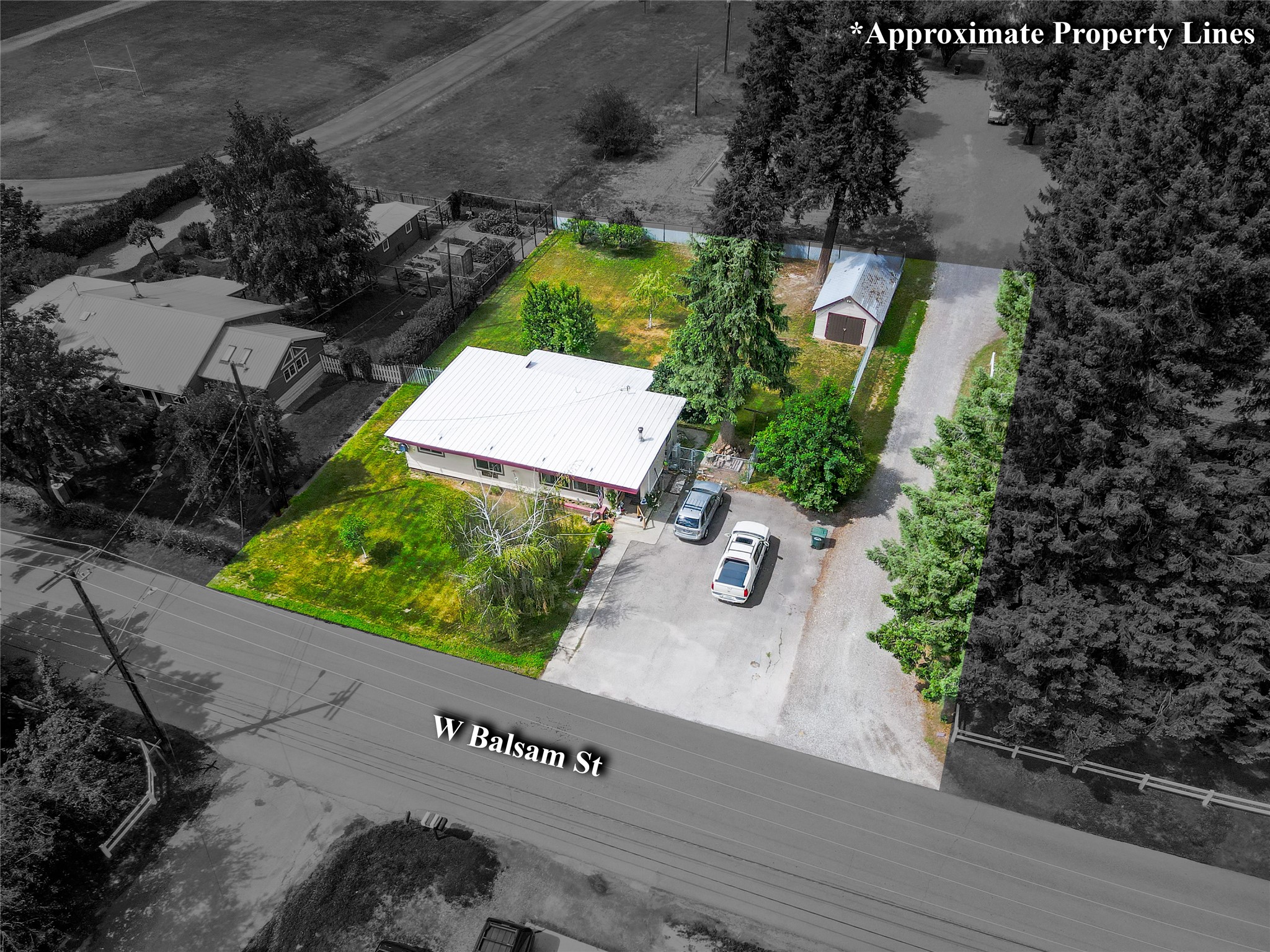 822 W Balsam Street Property Photo 6