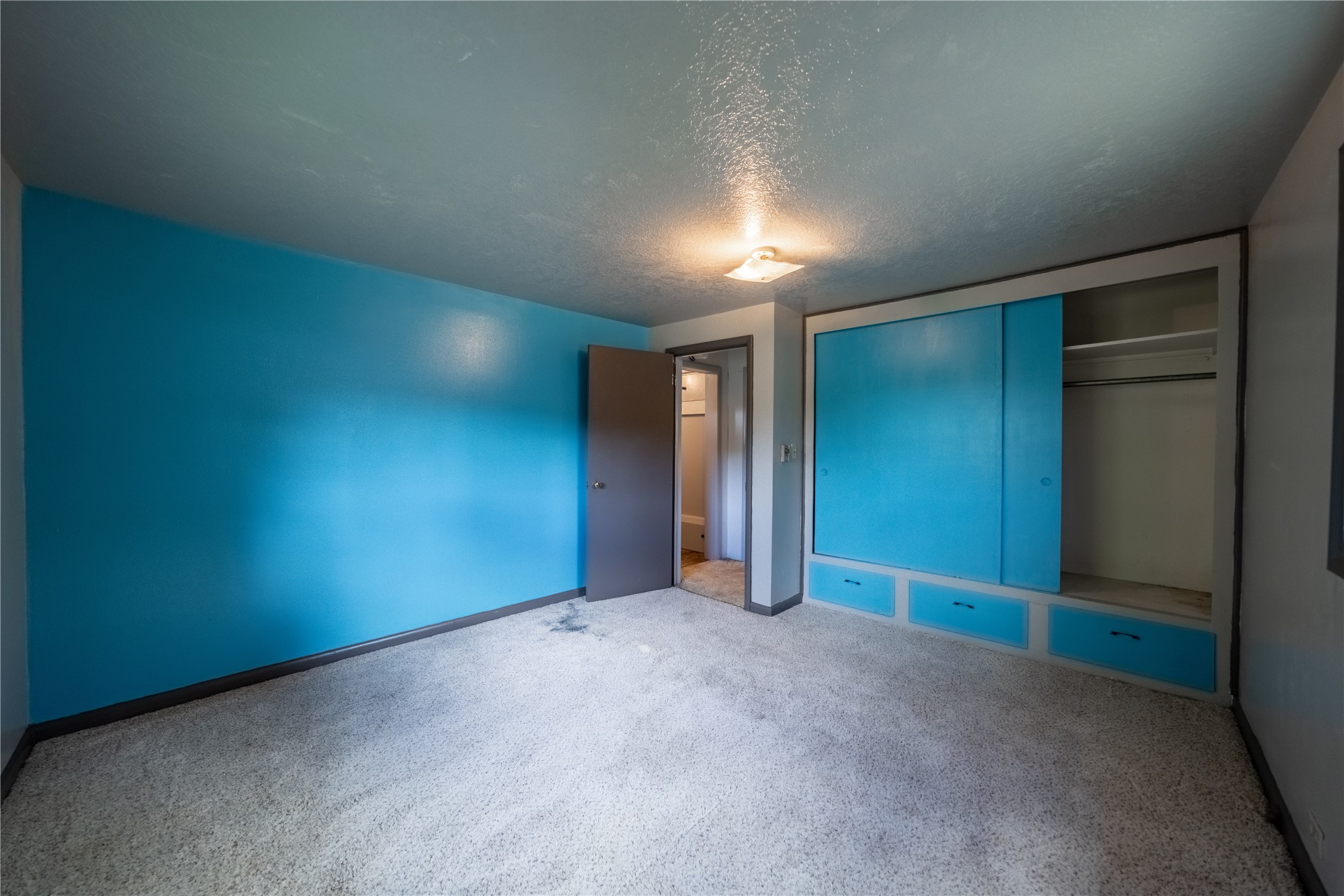 822 W Balsam Street Property Photo 43