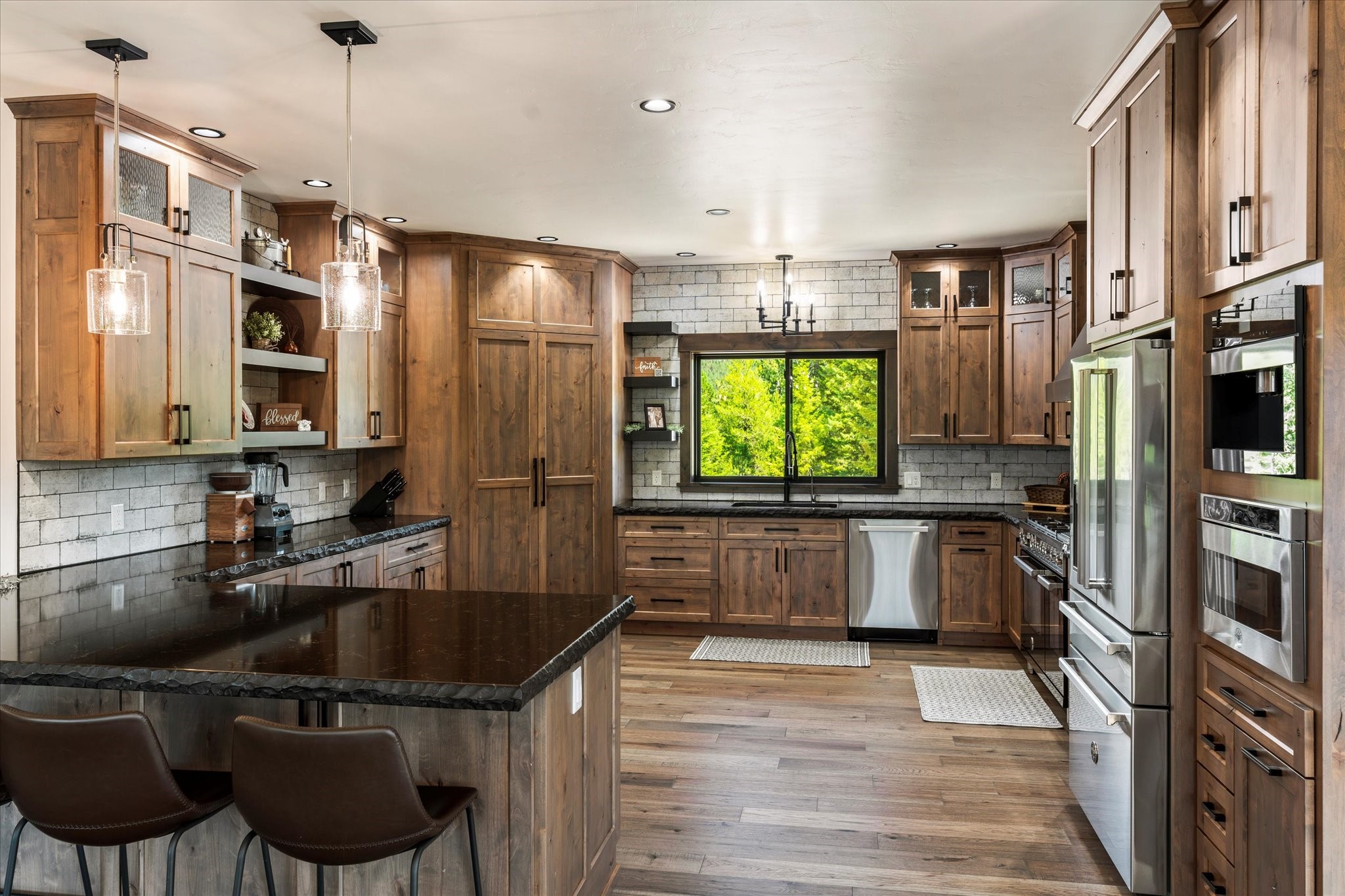 40149 Us Highway 2 W Property Photo 15