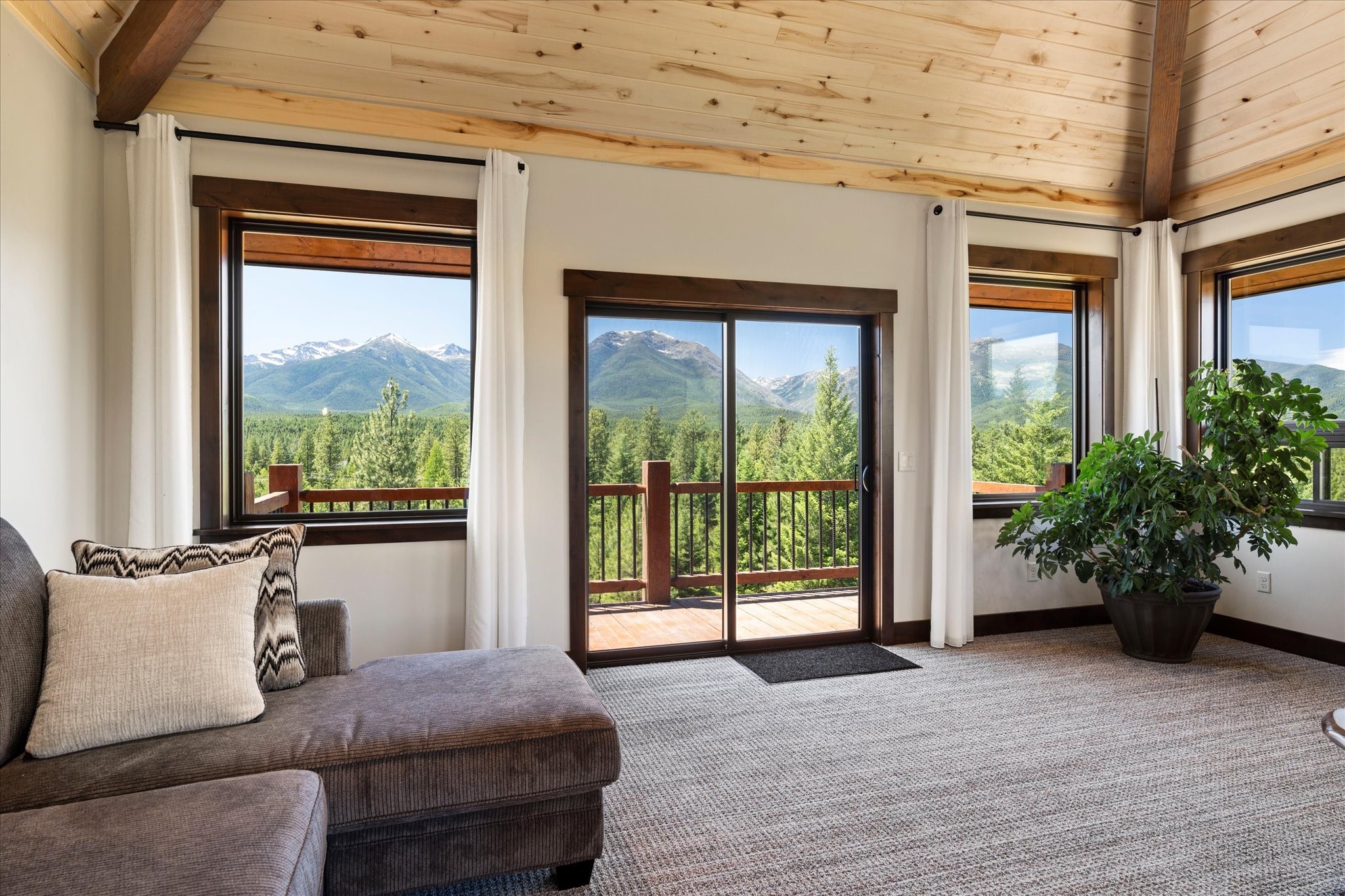 40149 Us Highway 2 W Property Photo 36