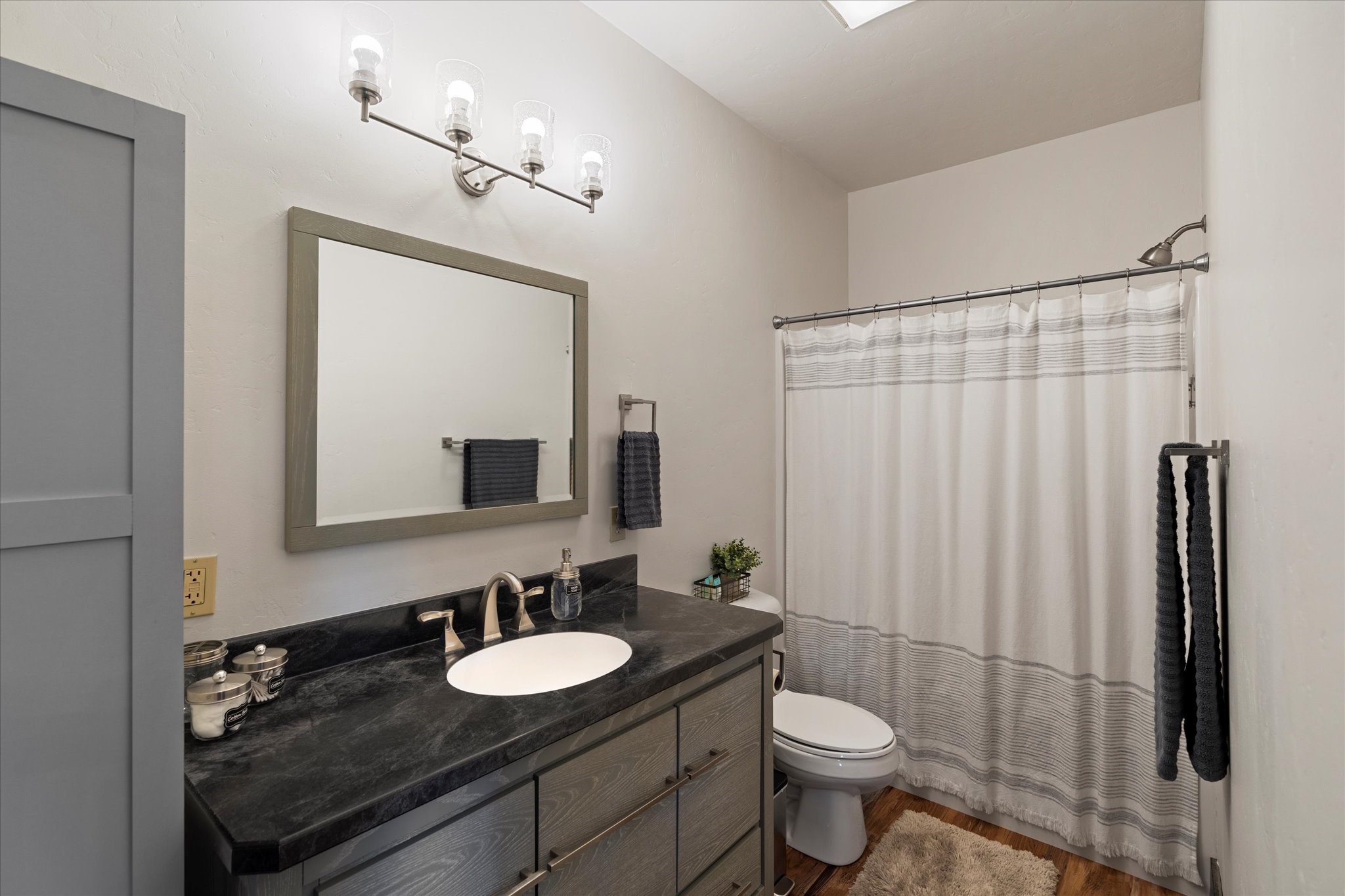 40149 Us Highway 2 W Property Photo 84