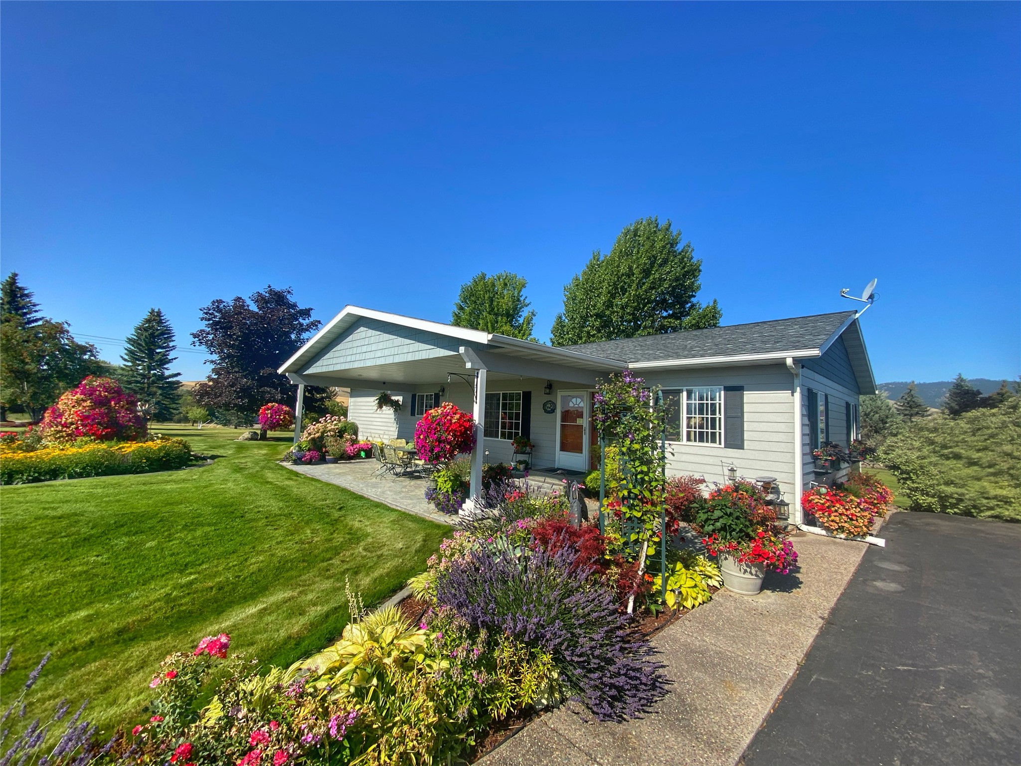33953 & 33989 Fox Road Property Photo 2