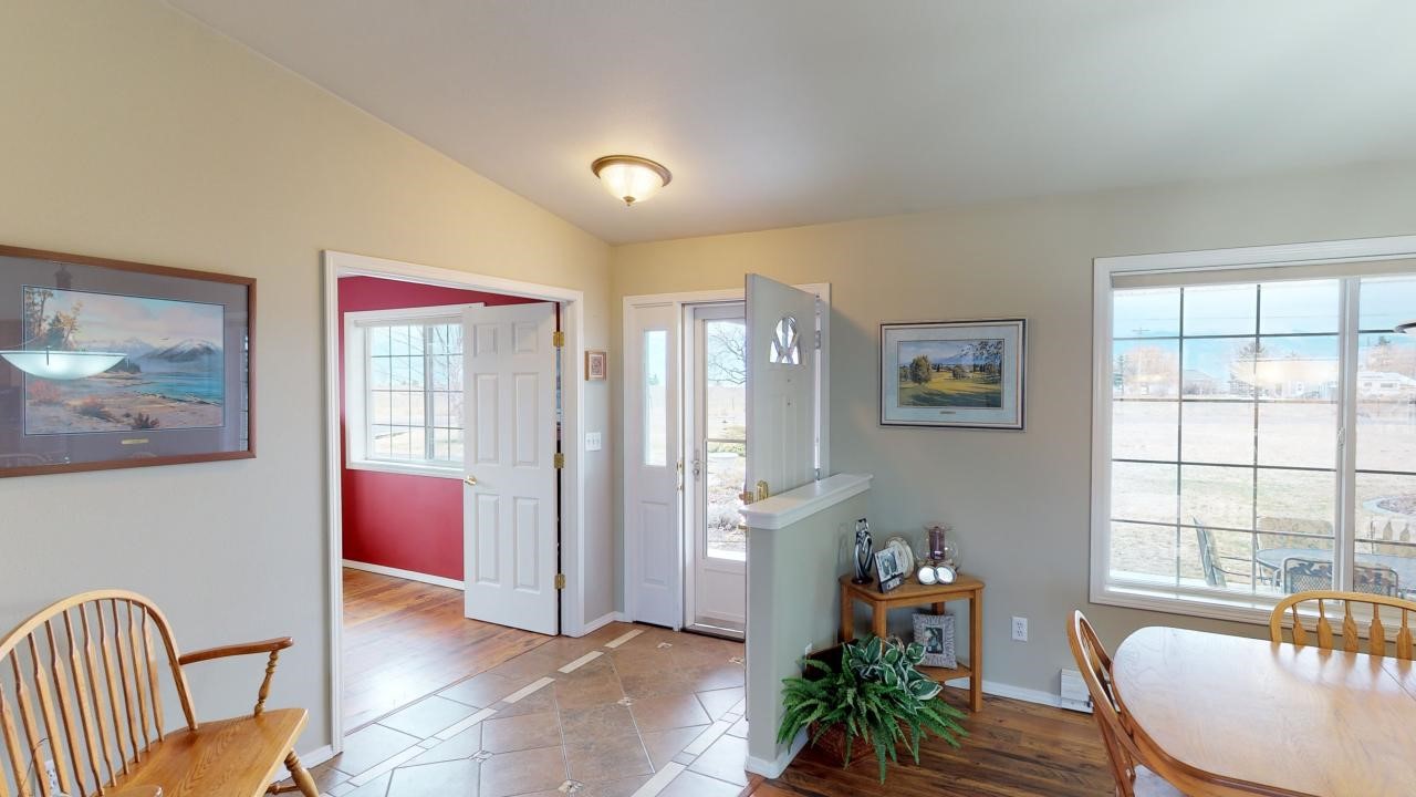 33953 & 33989 Fox Road Property Photo 6
