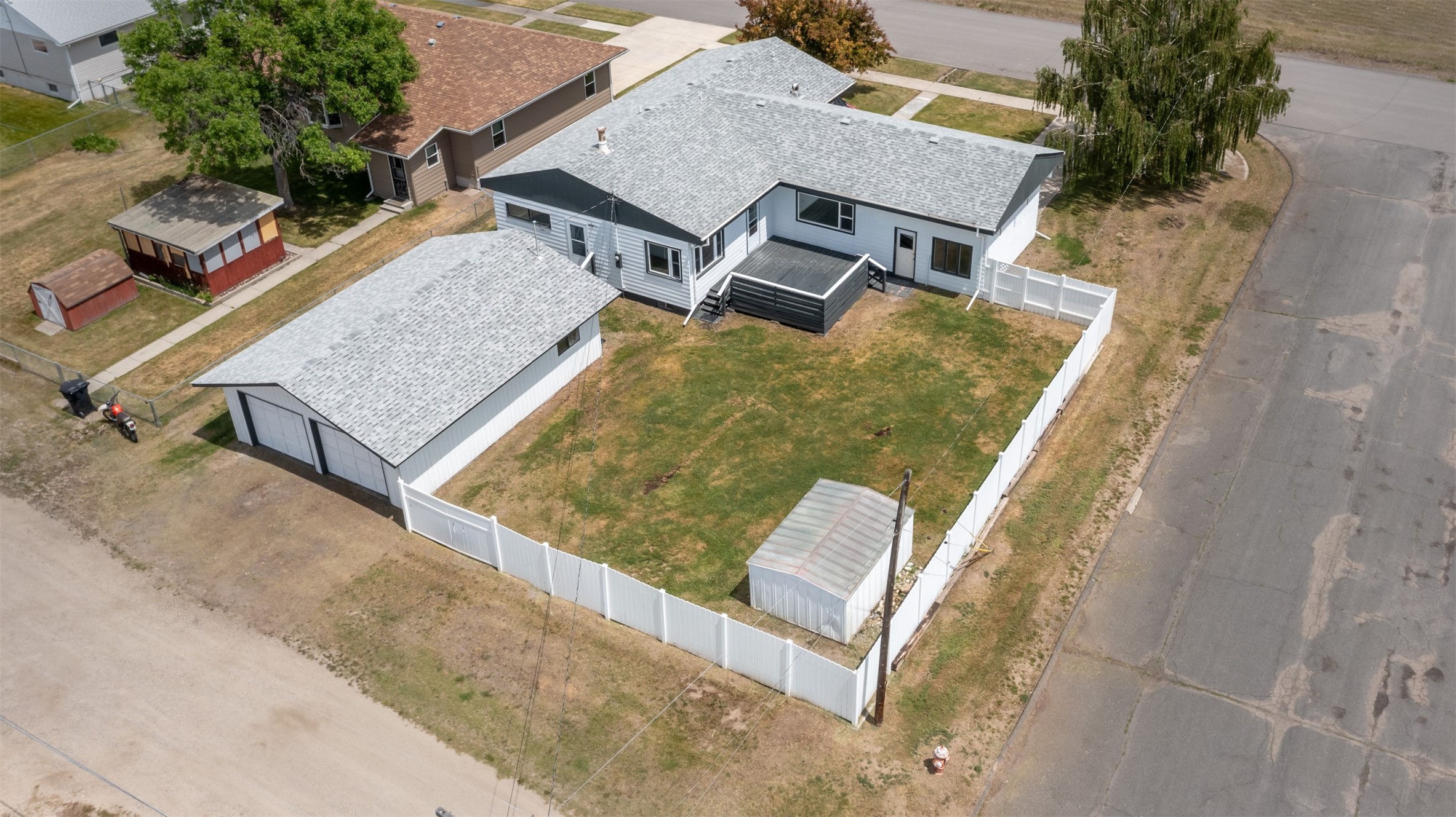 820 Bielenberg Street Property Photo 1
