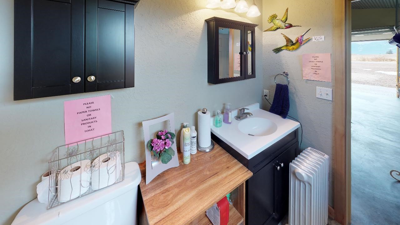 33953 Fox Road Property Photo 7