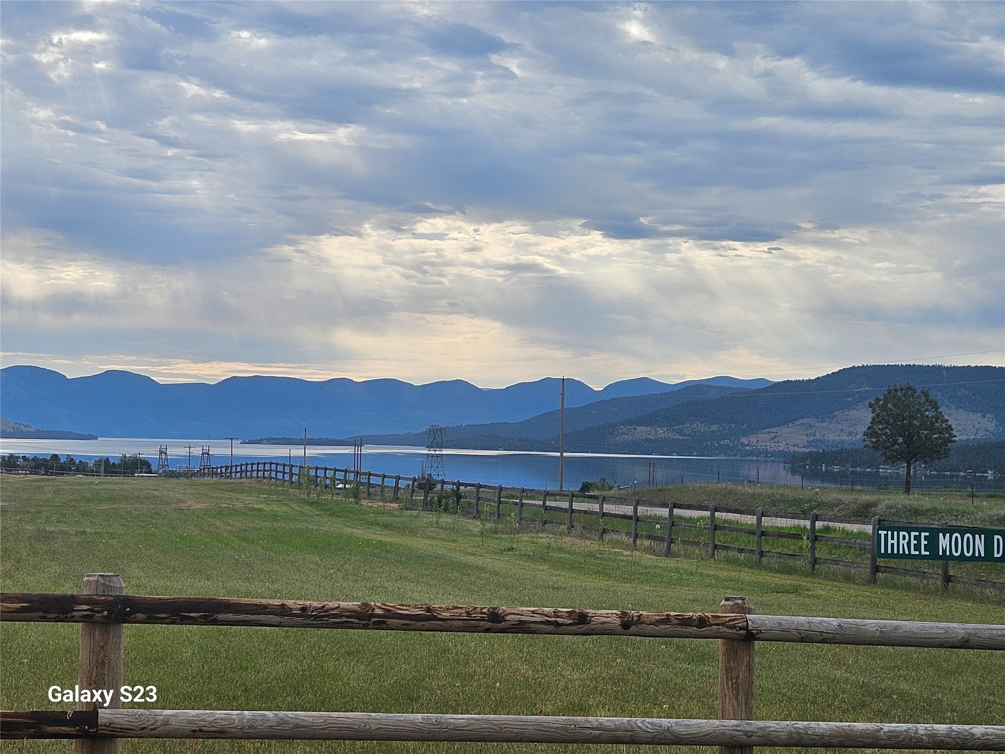 Nhn Three Moon Drive Property Photo 1