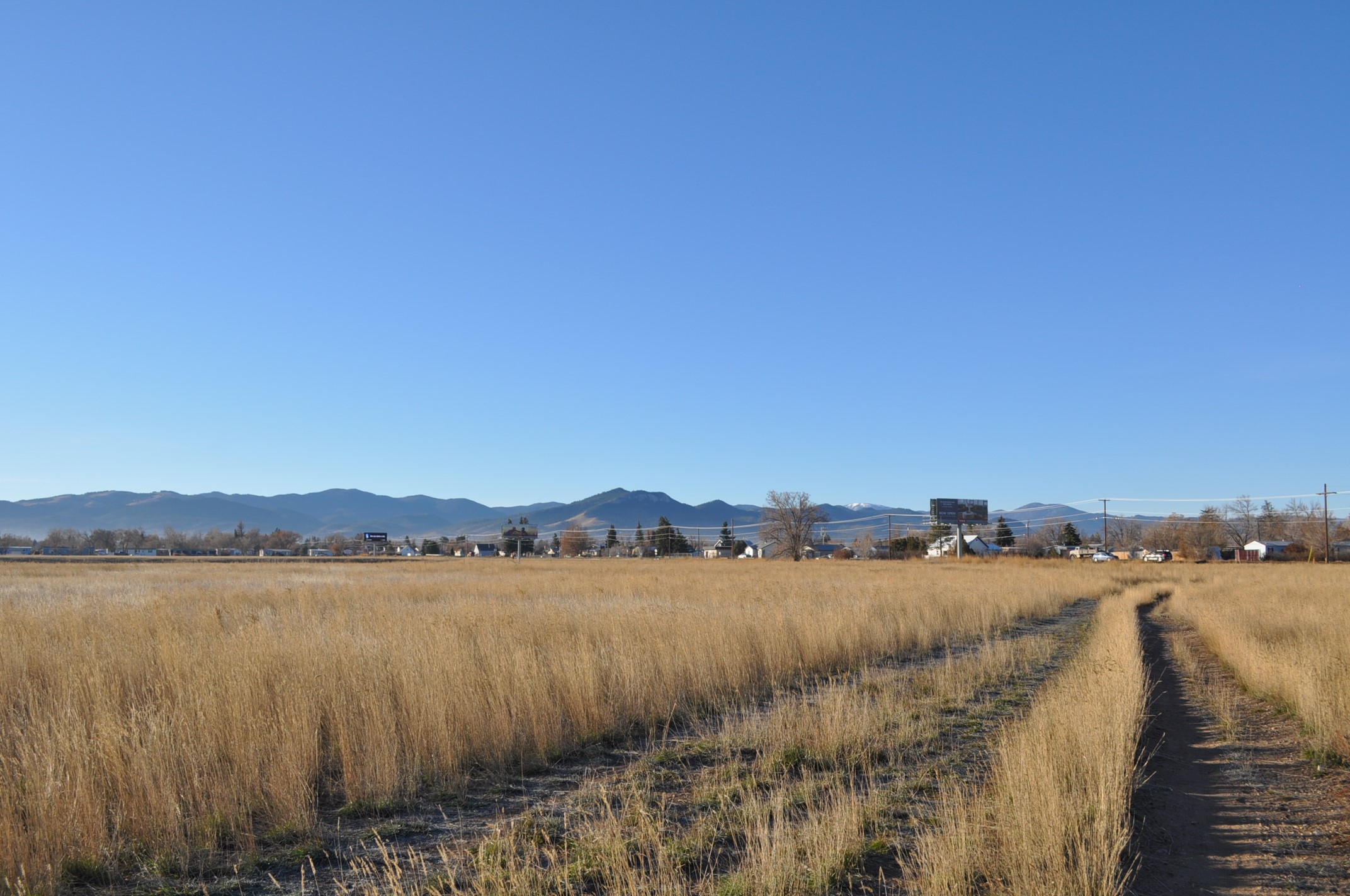 27 Acres Sierra & Montana Property Photo 8