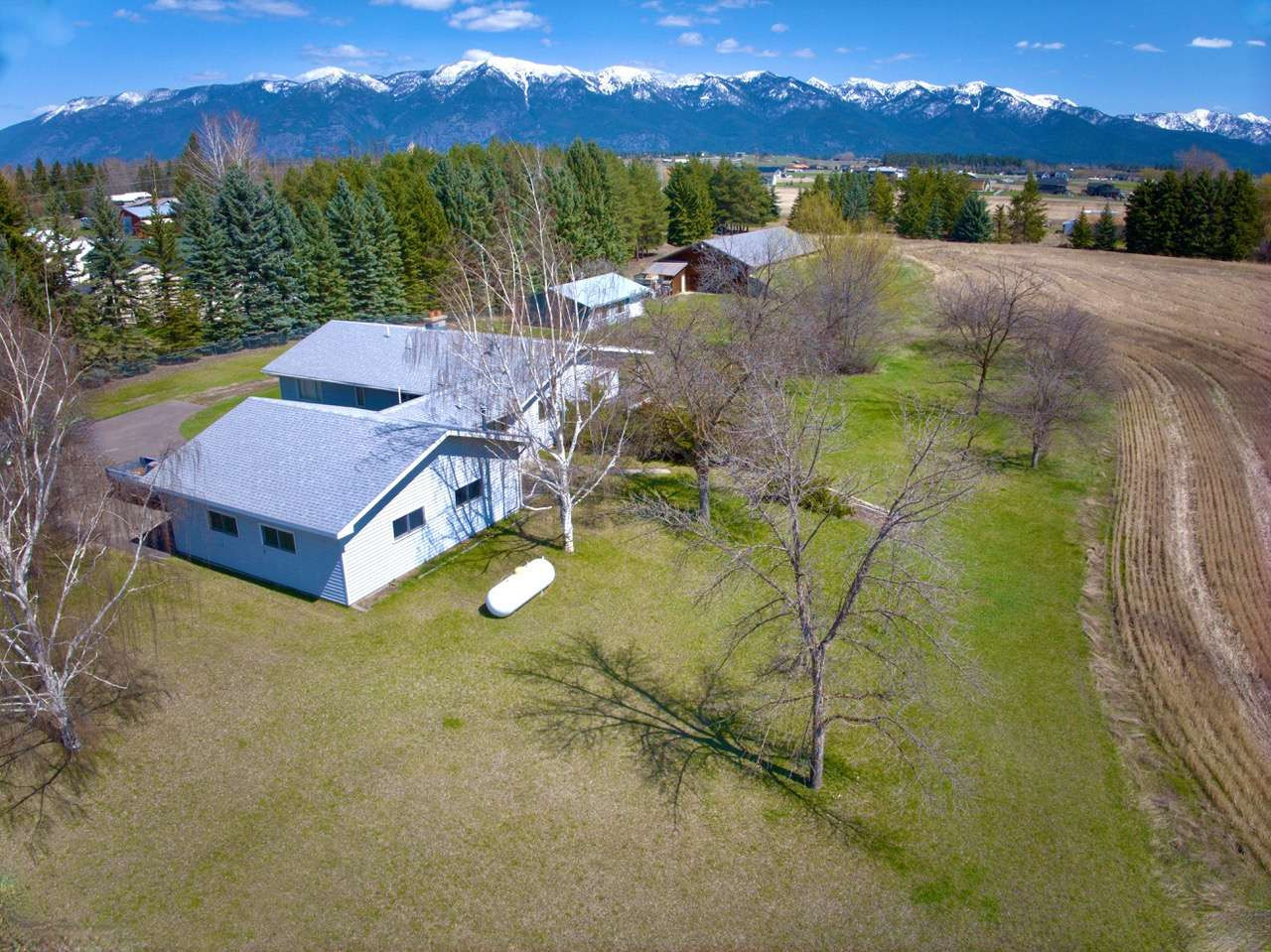 215 Fairmont Road Property Photo