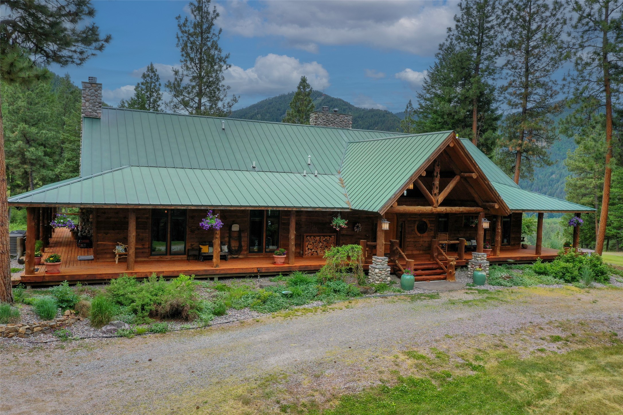 24010 Irish Way Property Photo 1