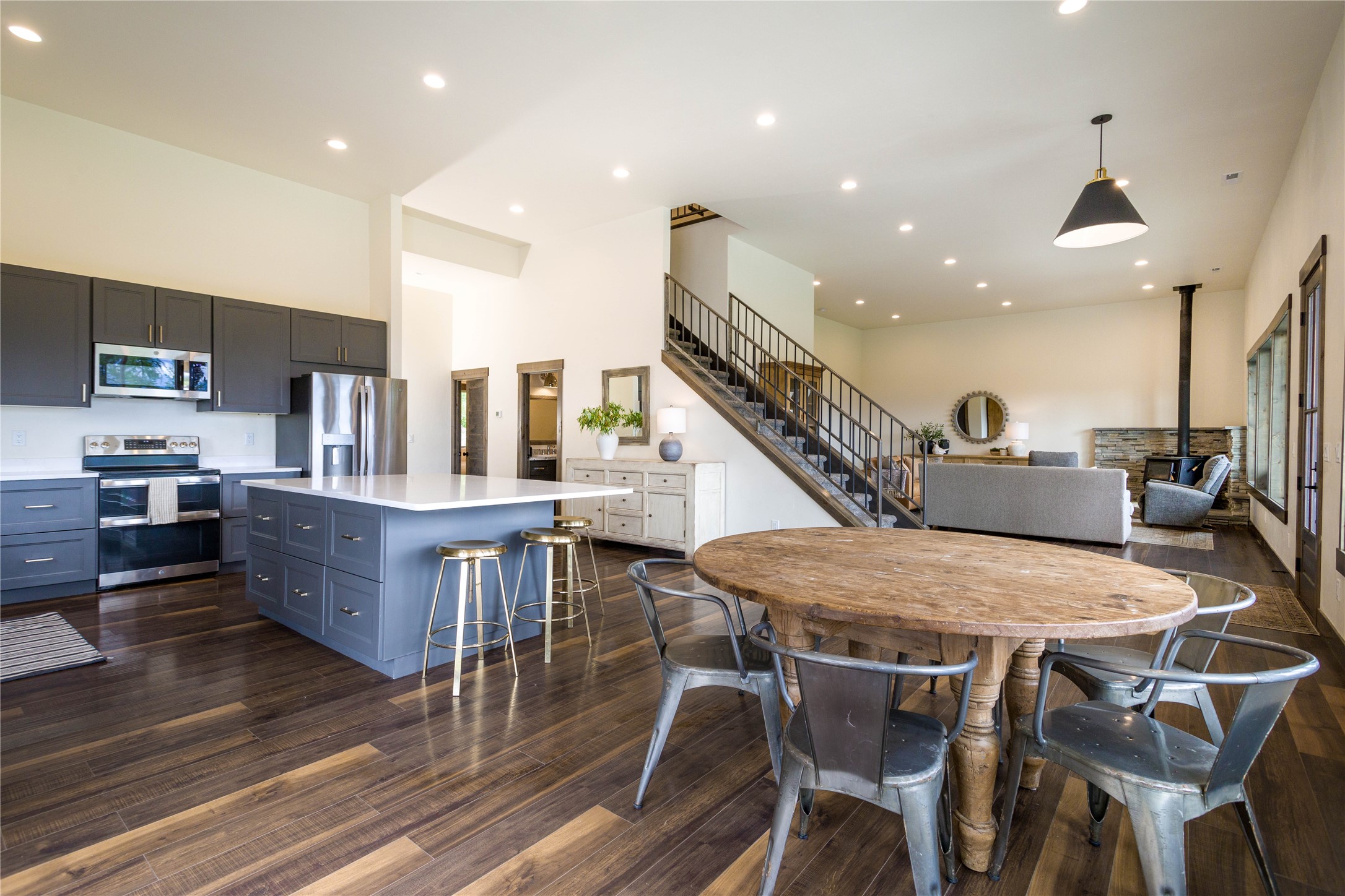 41227 Deer Mouse Lane Property Photo 8