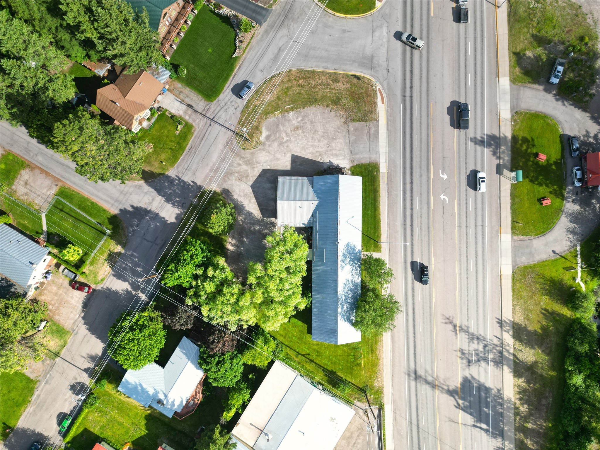 8 Us Highway 2 E Property Photo 23