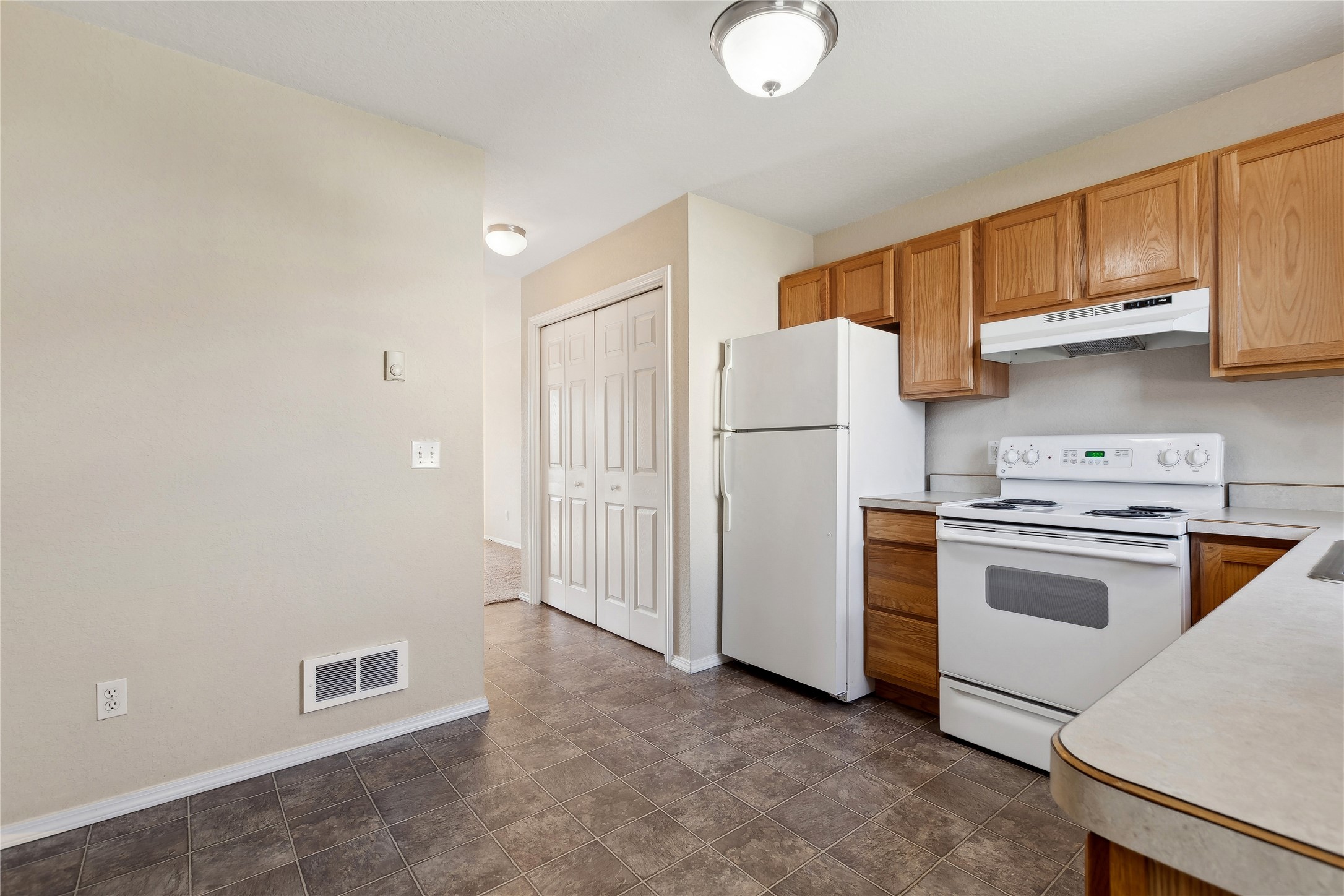 7 Beth Road Property Photo 7