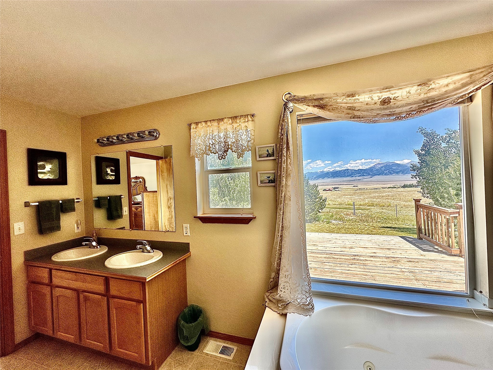 155 Two Bumps Road Property Photo 18