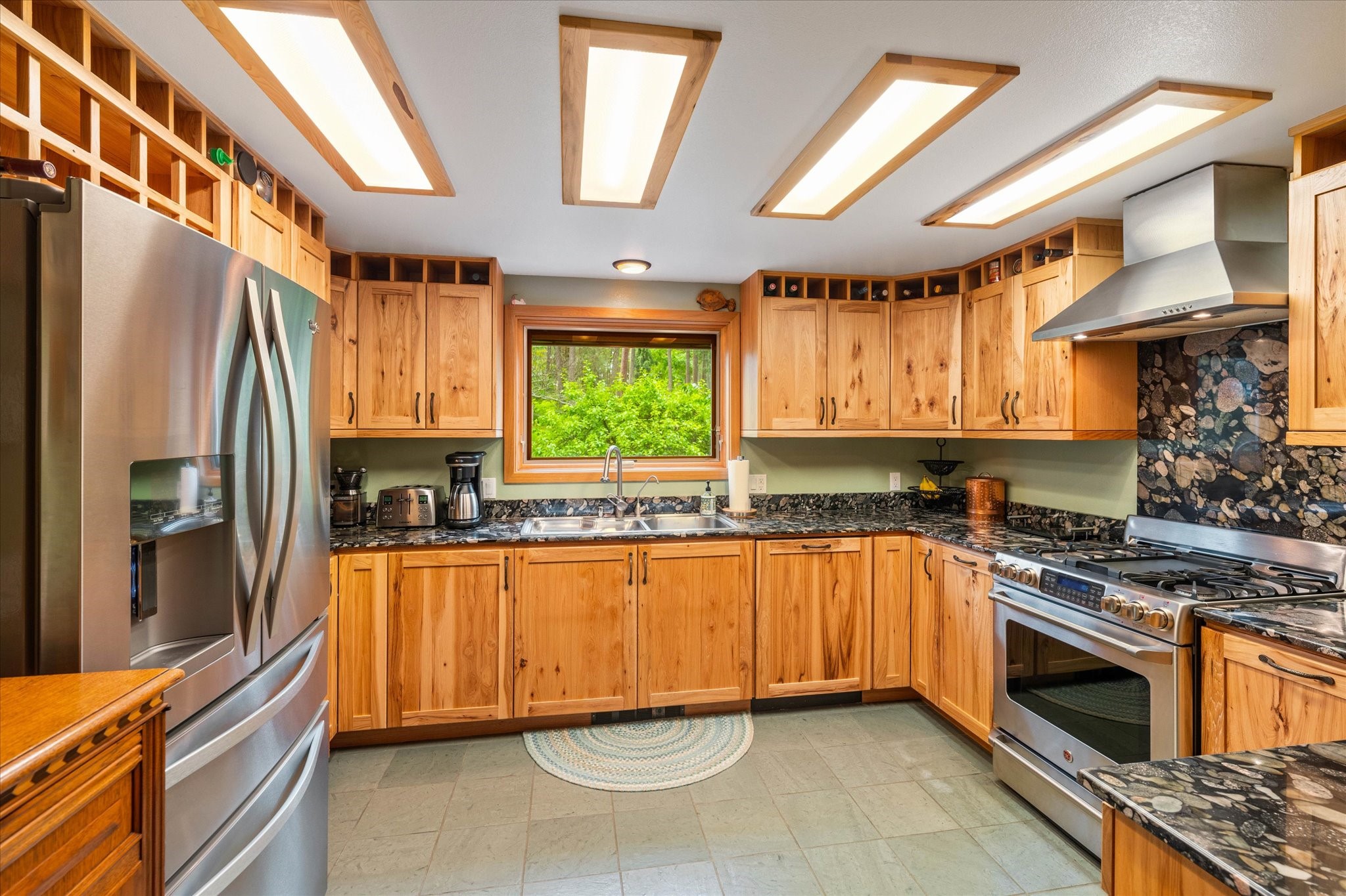 373 Hughes Bay Road Property Photo 16