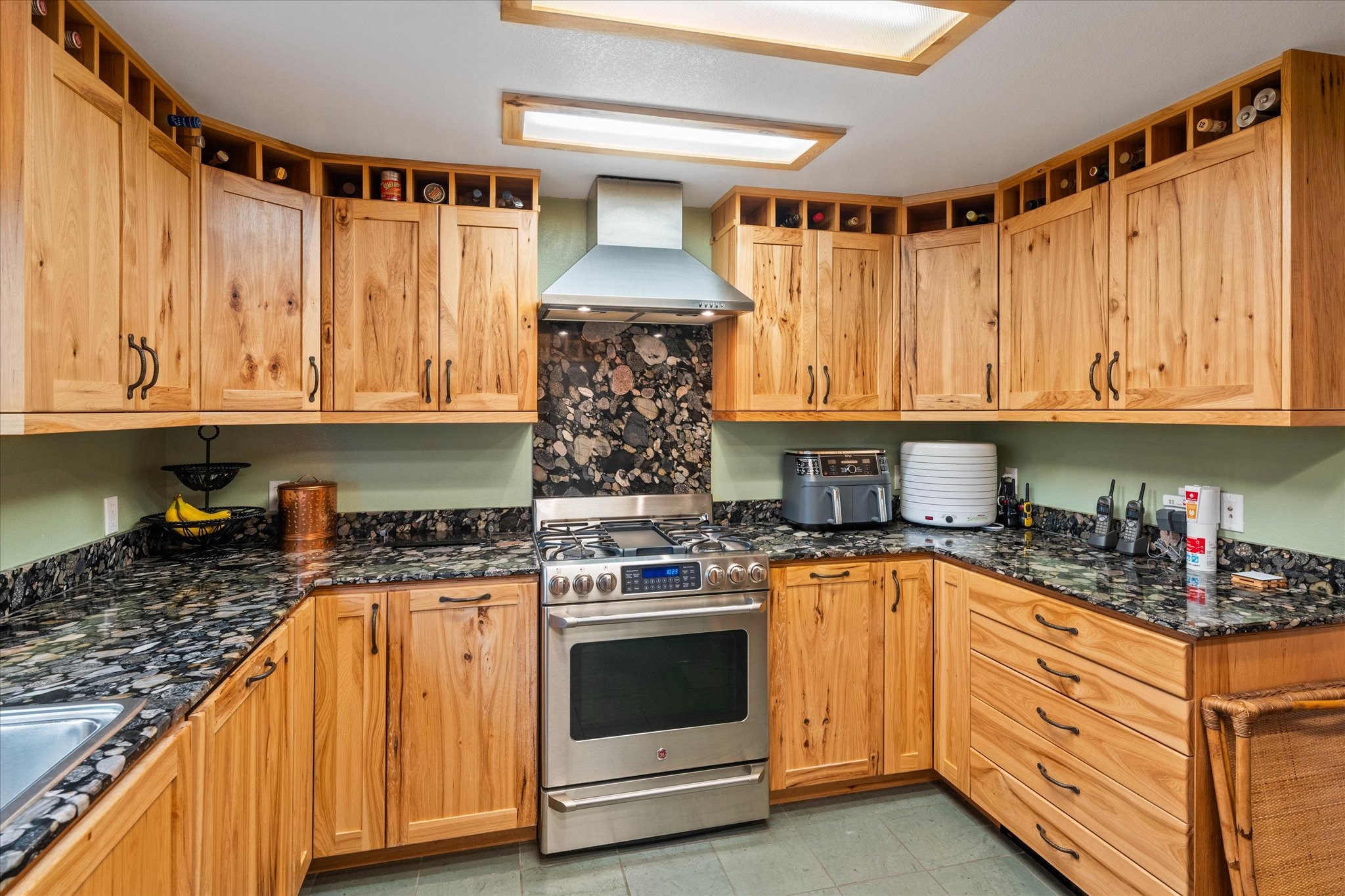 373 Hughes Bay Road Property Photo 19