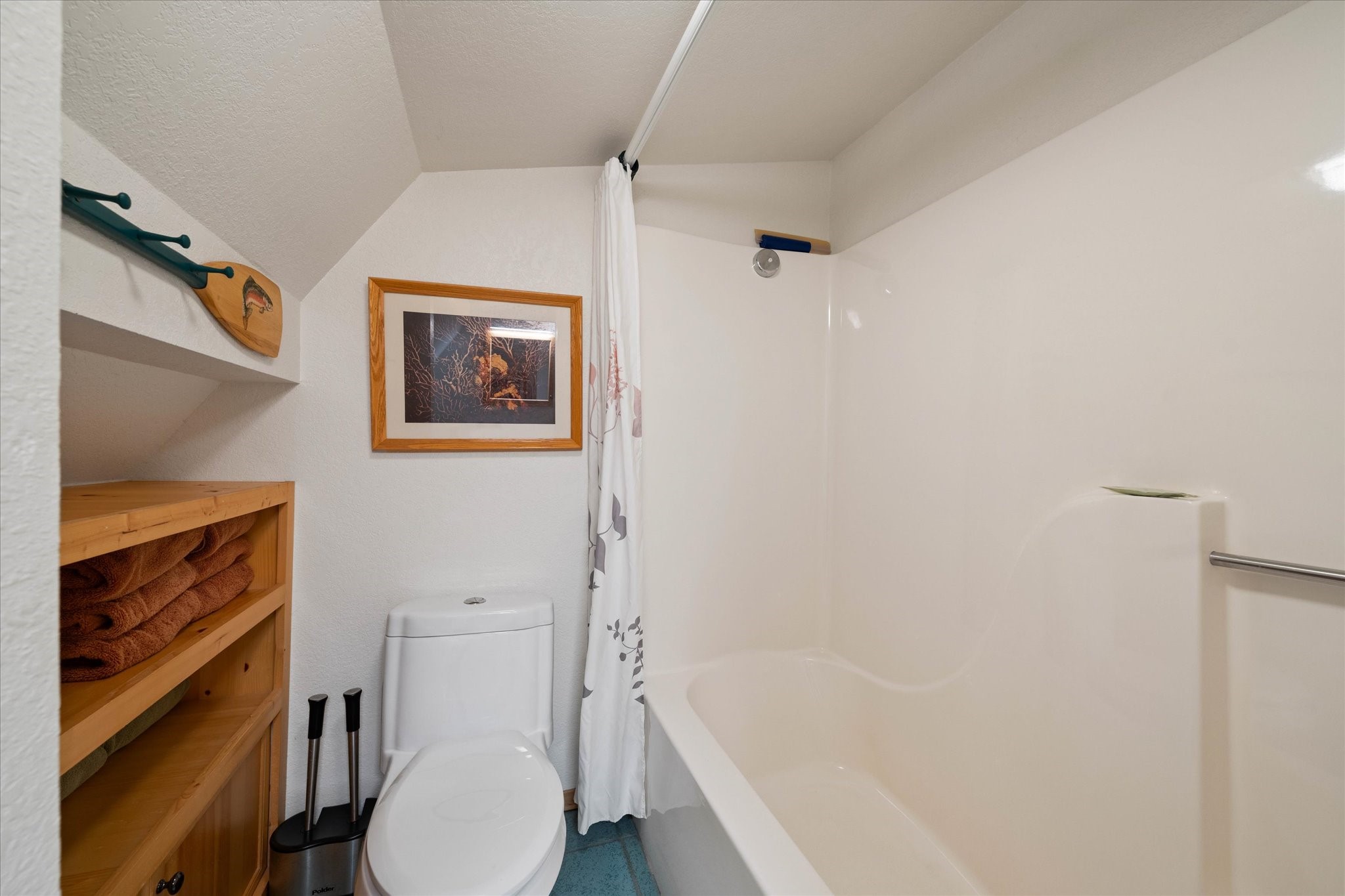 373 Hughes Bay Road Property Photo 75