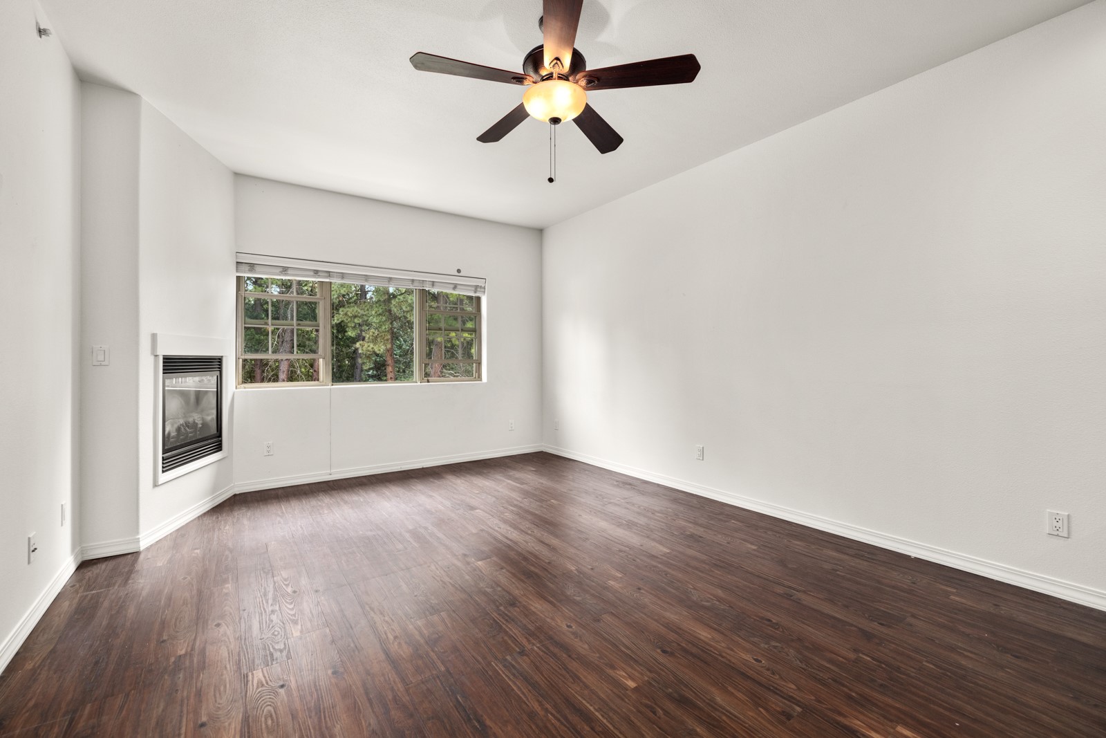 1605 & 1629 4th Avenue W Property Photo 9